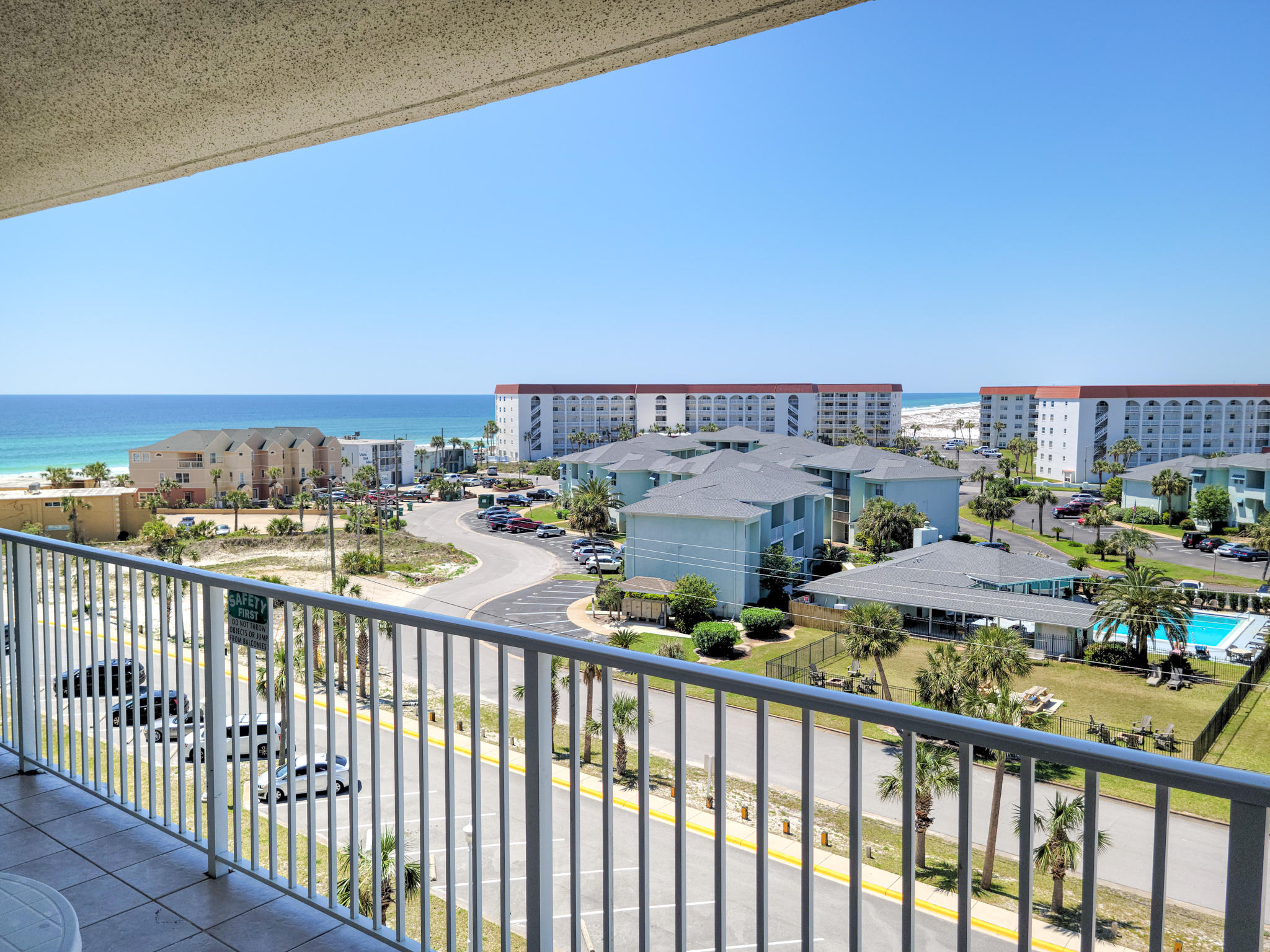 SEACREST CONDOMINIUMS - Residential