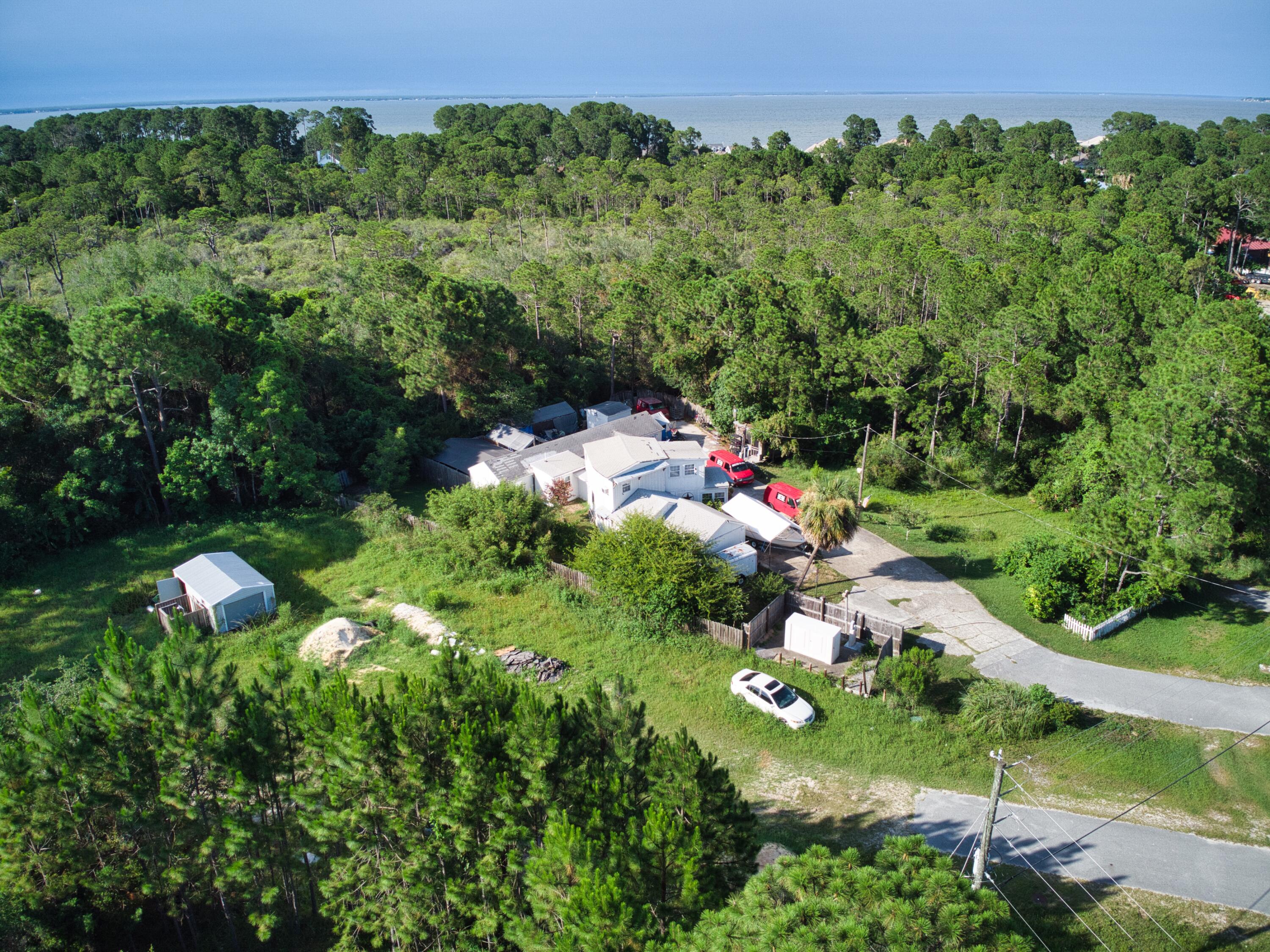 CHAPARRAL ESTATES - Land