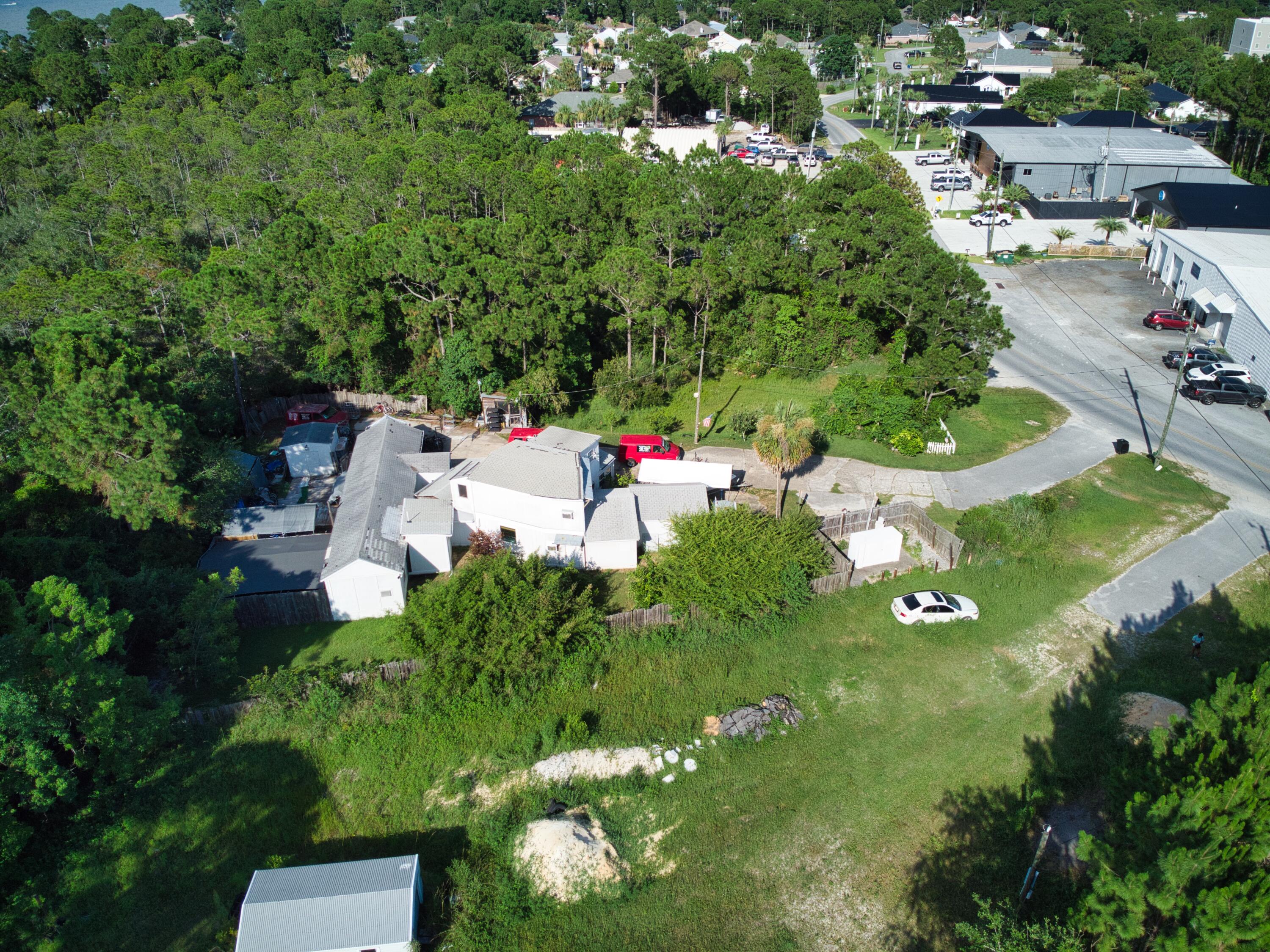 CHAPARRAL ESTATES - Land