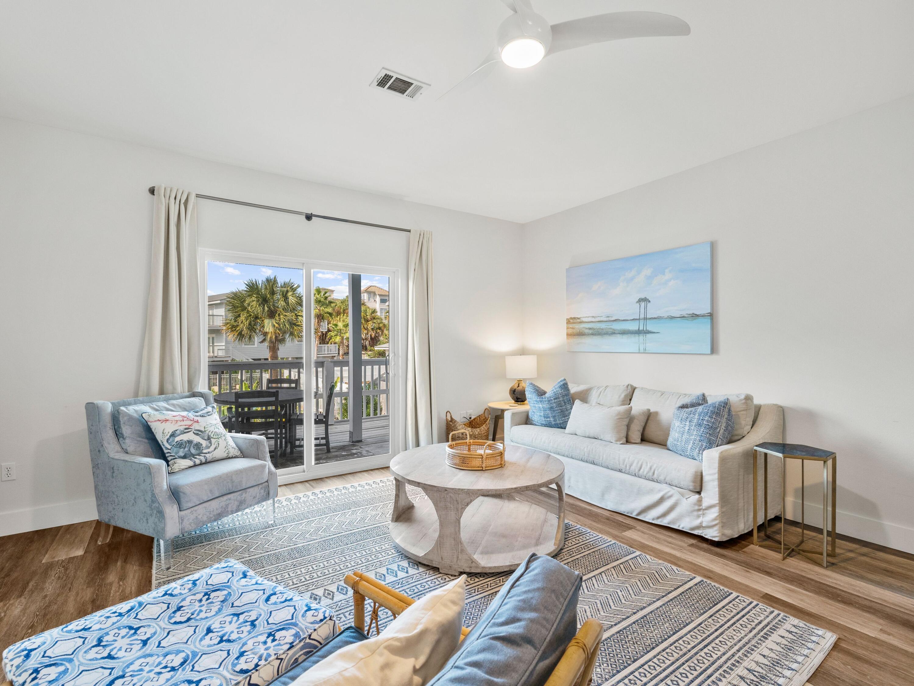 SANDCASTLES BY THE SEA T/H PH 1 - Residential