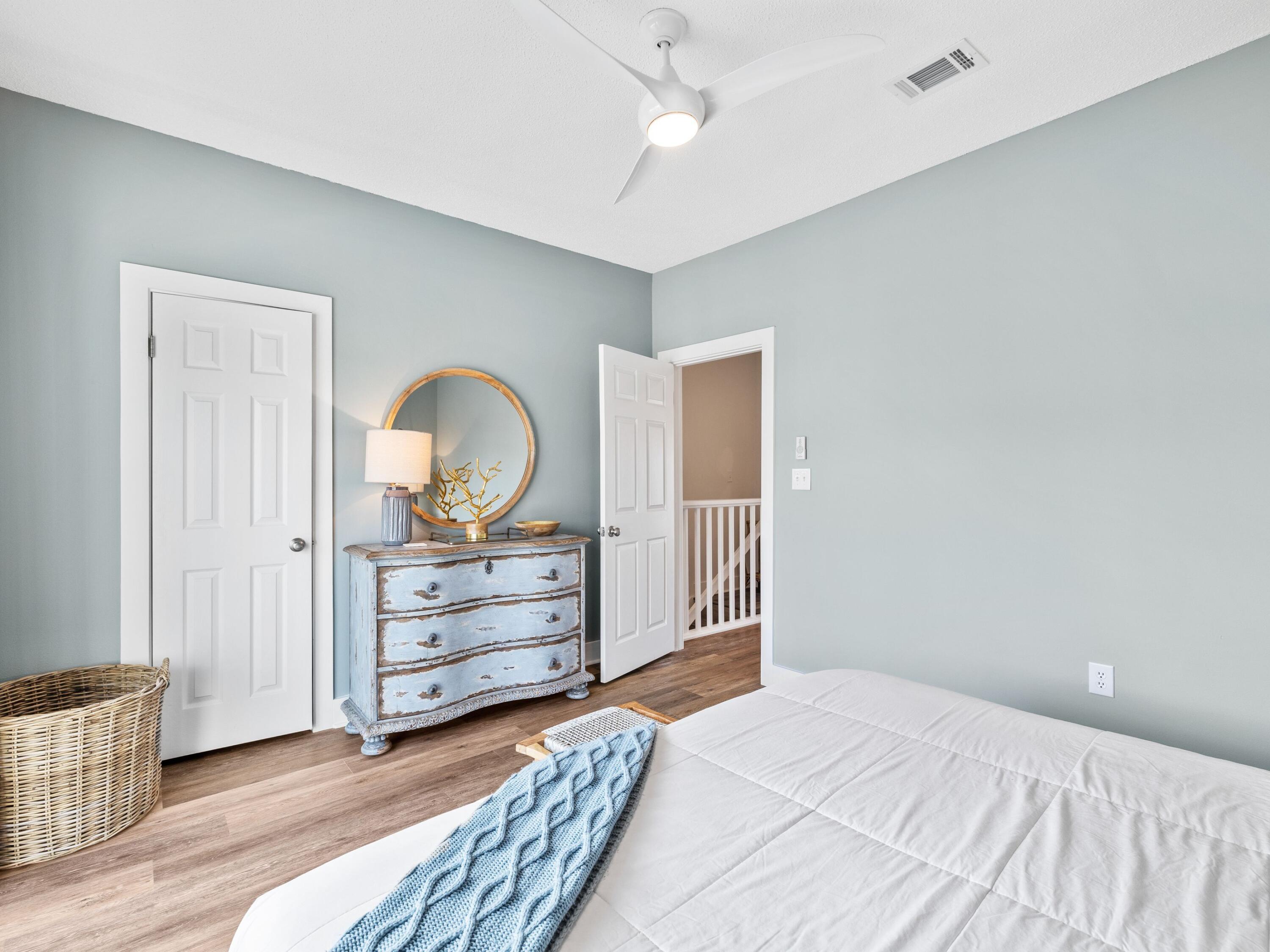 SANDCASTLES BY THE SEA T/H PH 1 - Residential