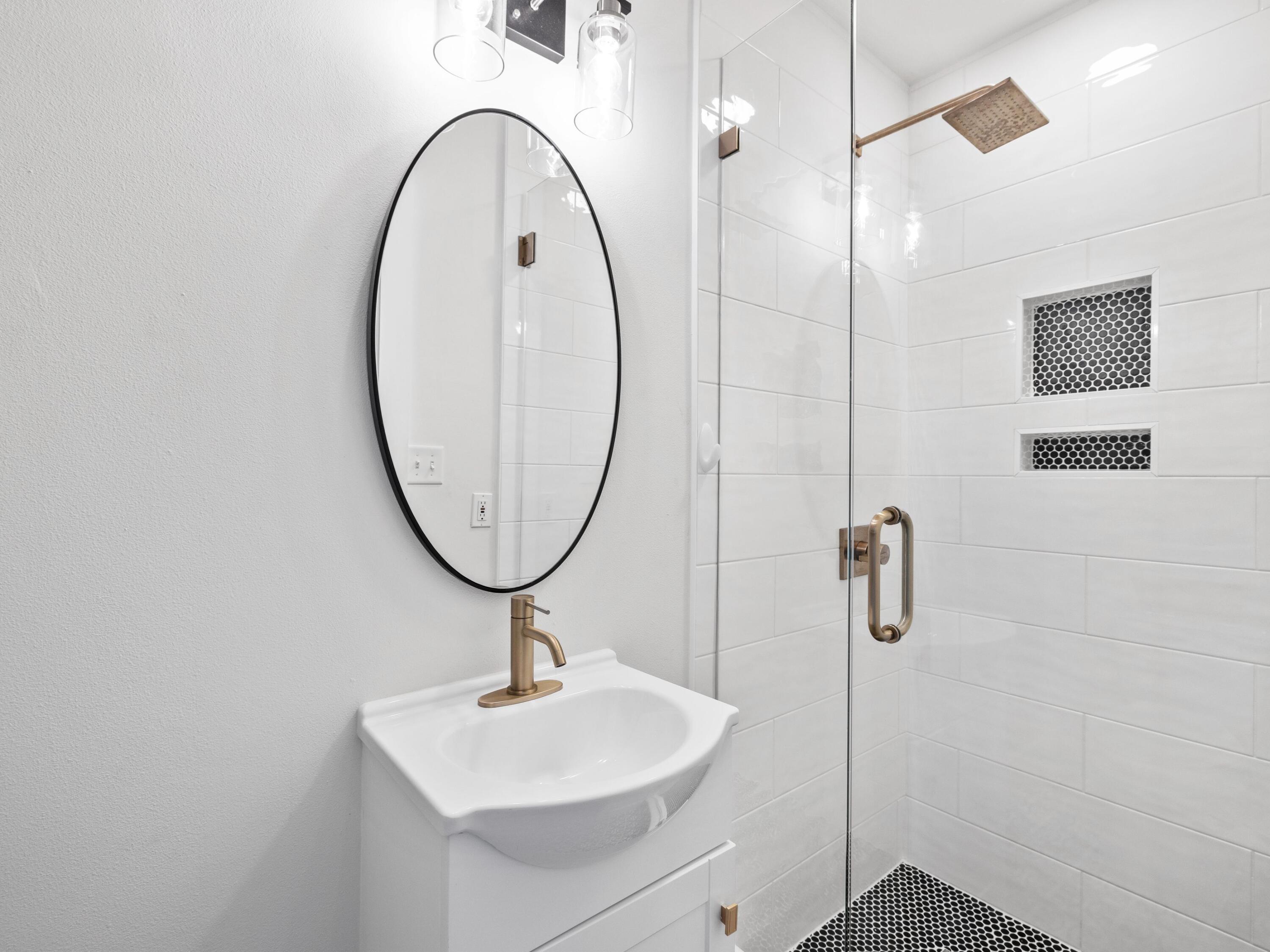 SANDCASTLES BY THE SEA T/H PH 1 - Residential