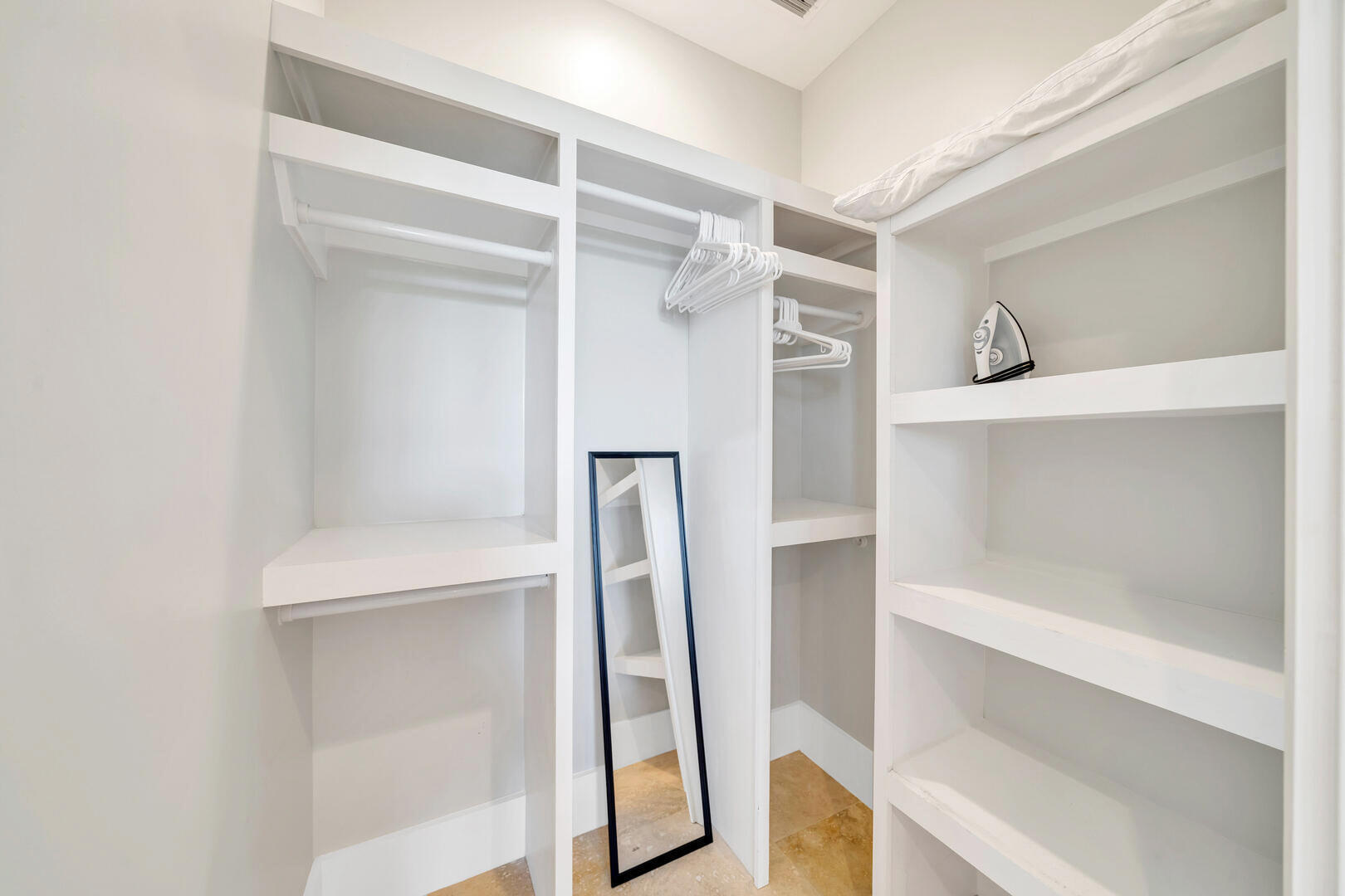 SEANEST VILLAGE - Residential