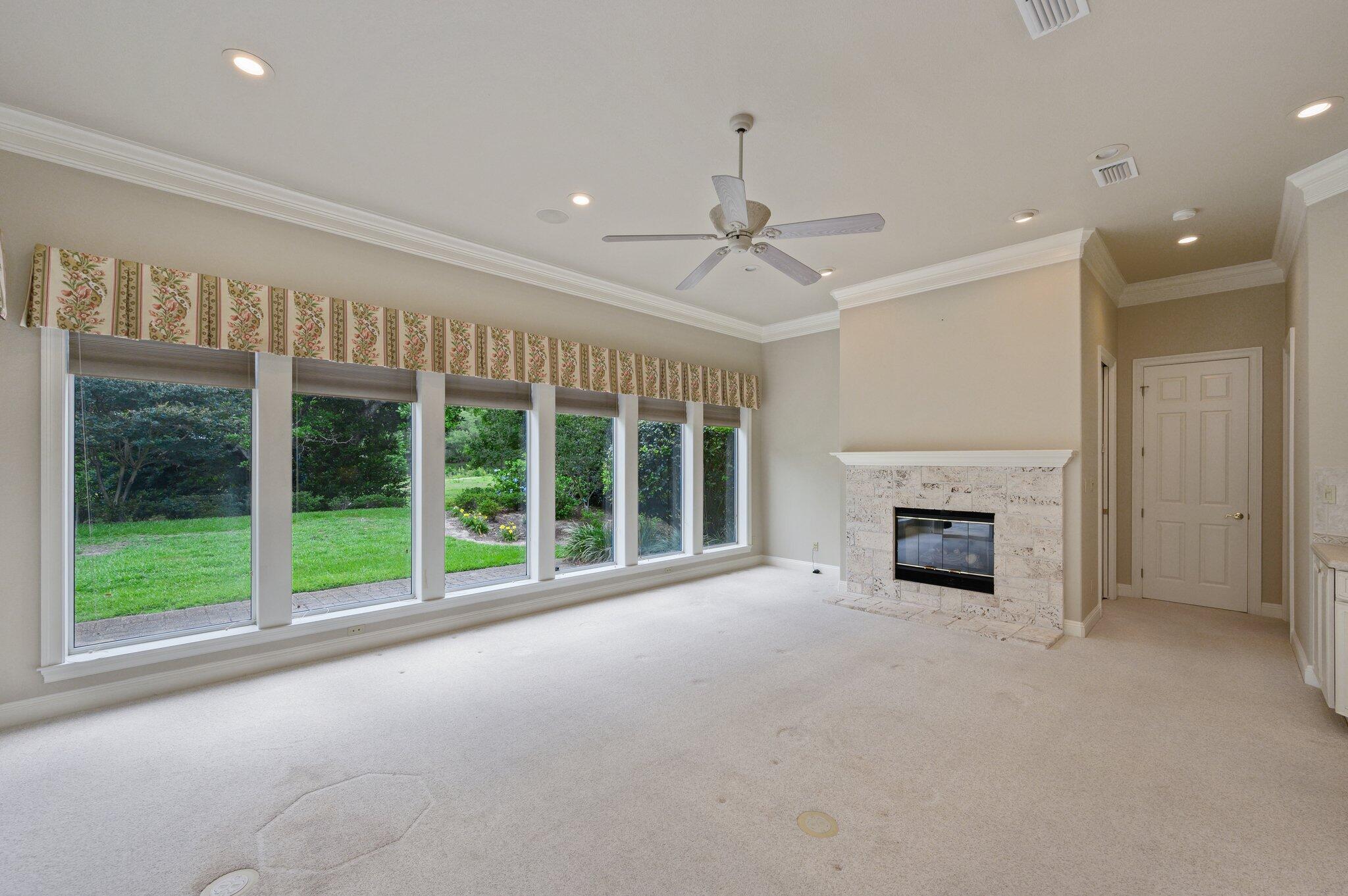 GLENLAKE PH 2 - Residential