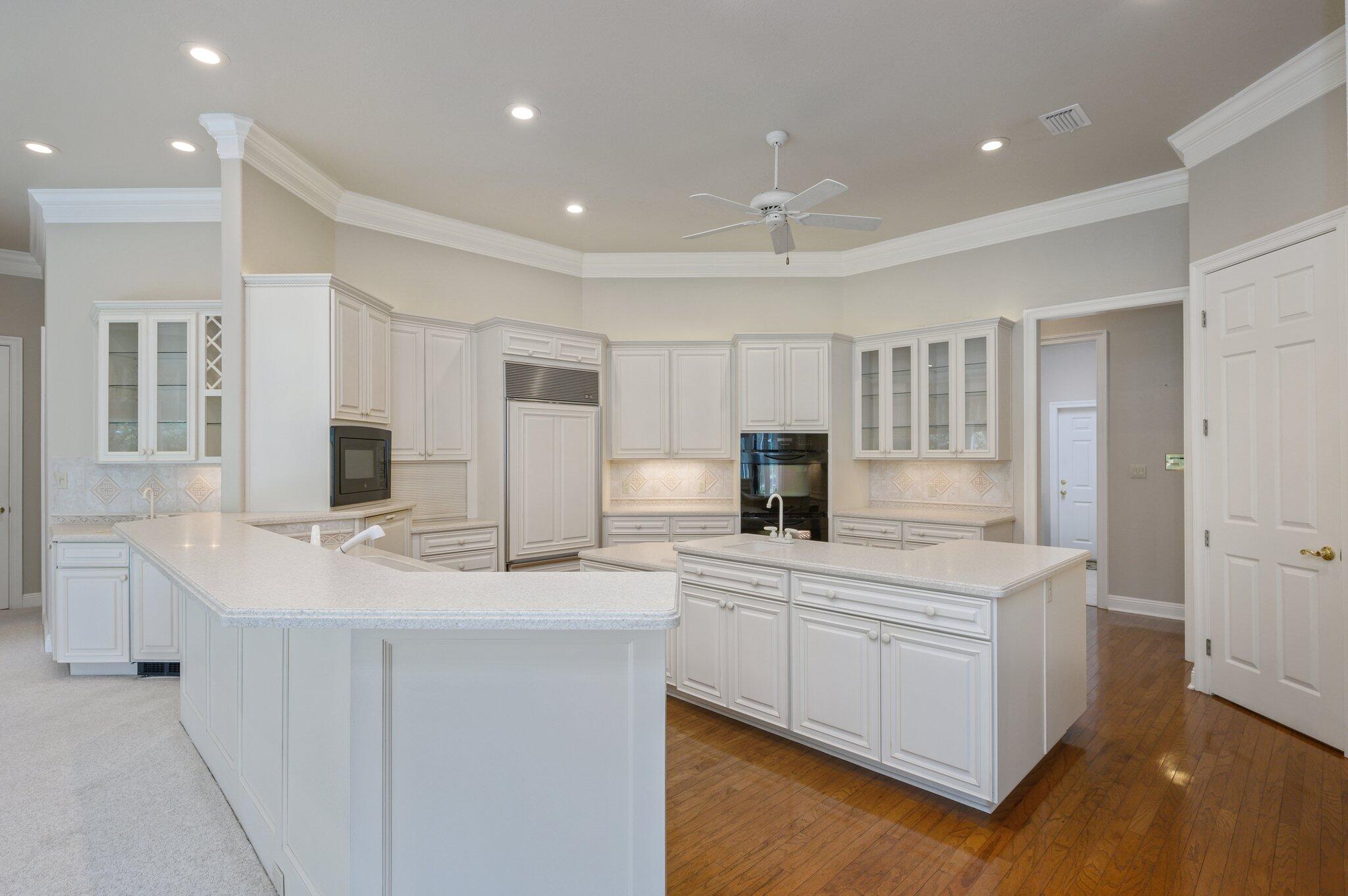 GLENLAKE PH 2 - Residential