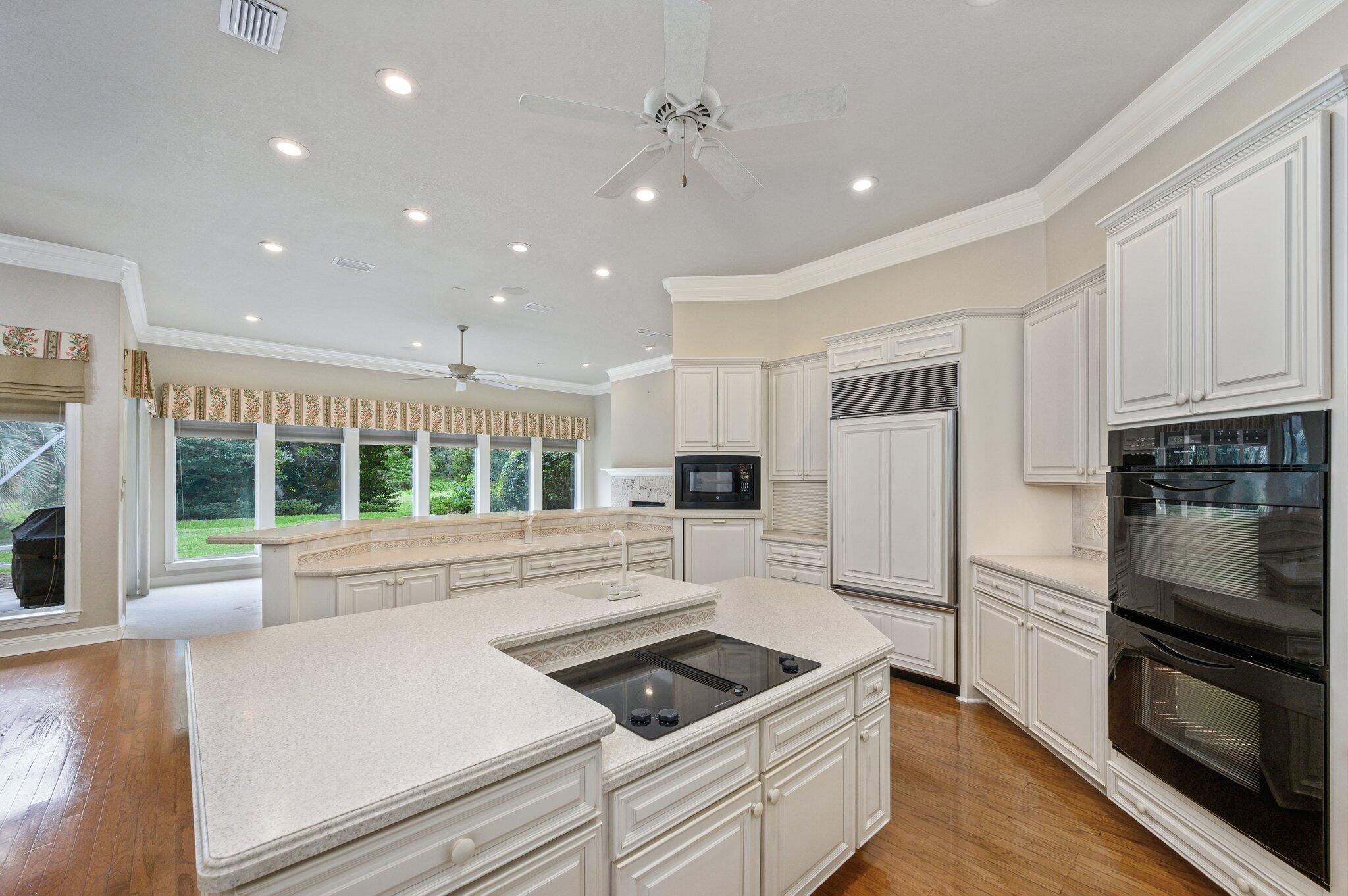 GLENLAKE PH 2 - Residential