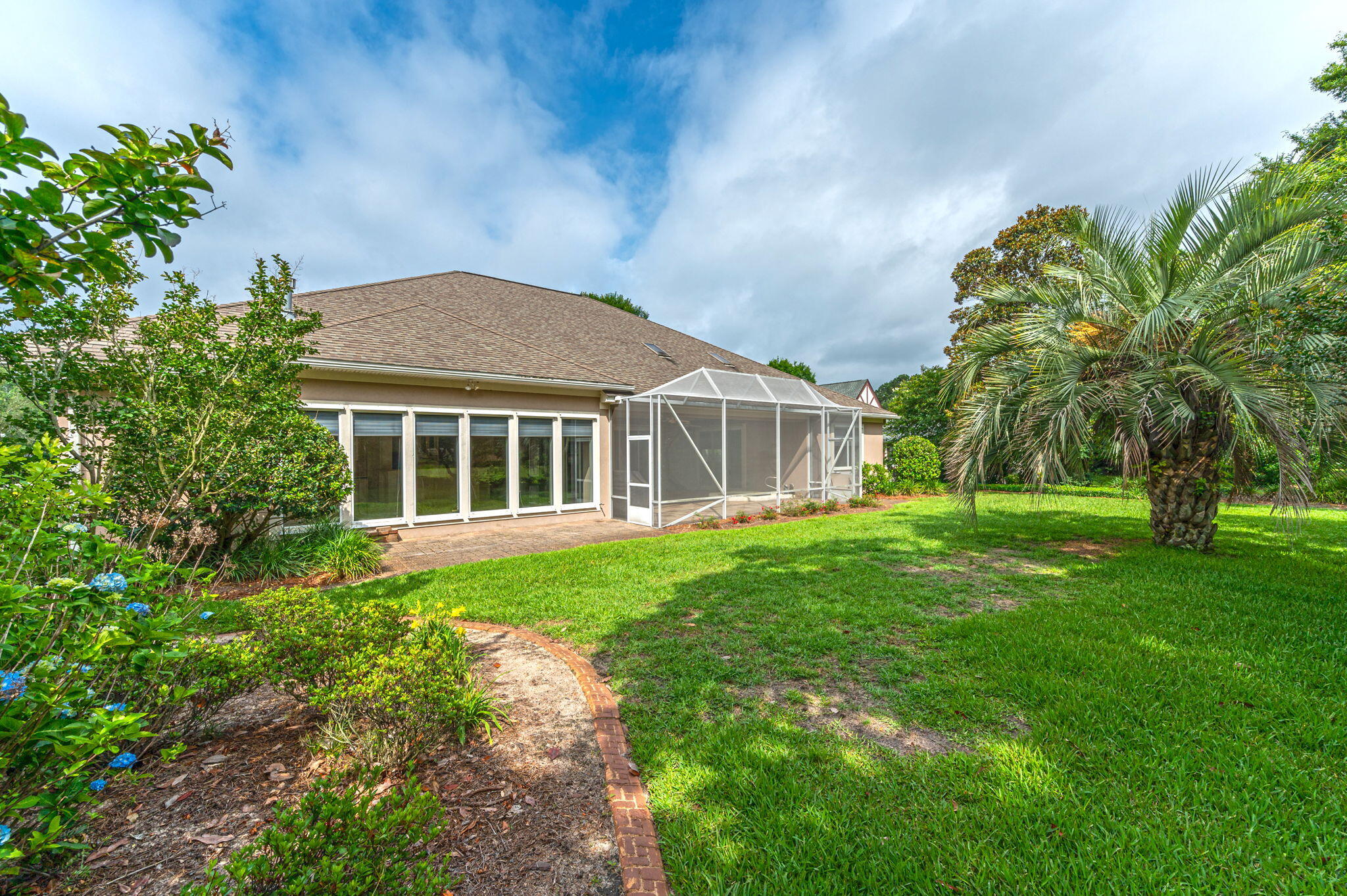 GLENLAKE PH 2 - Residential