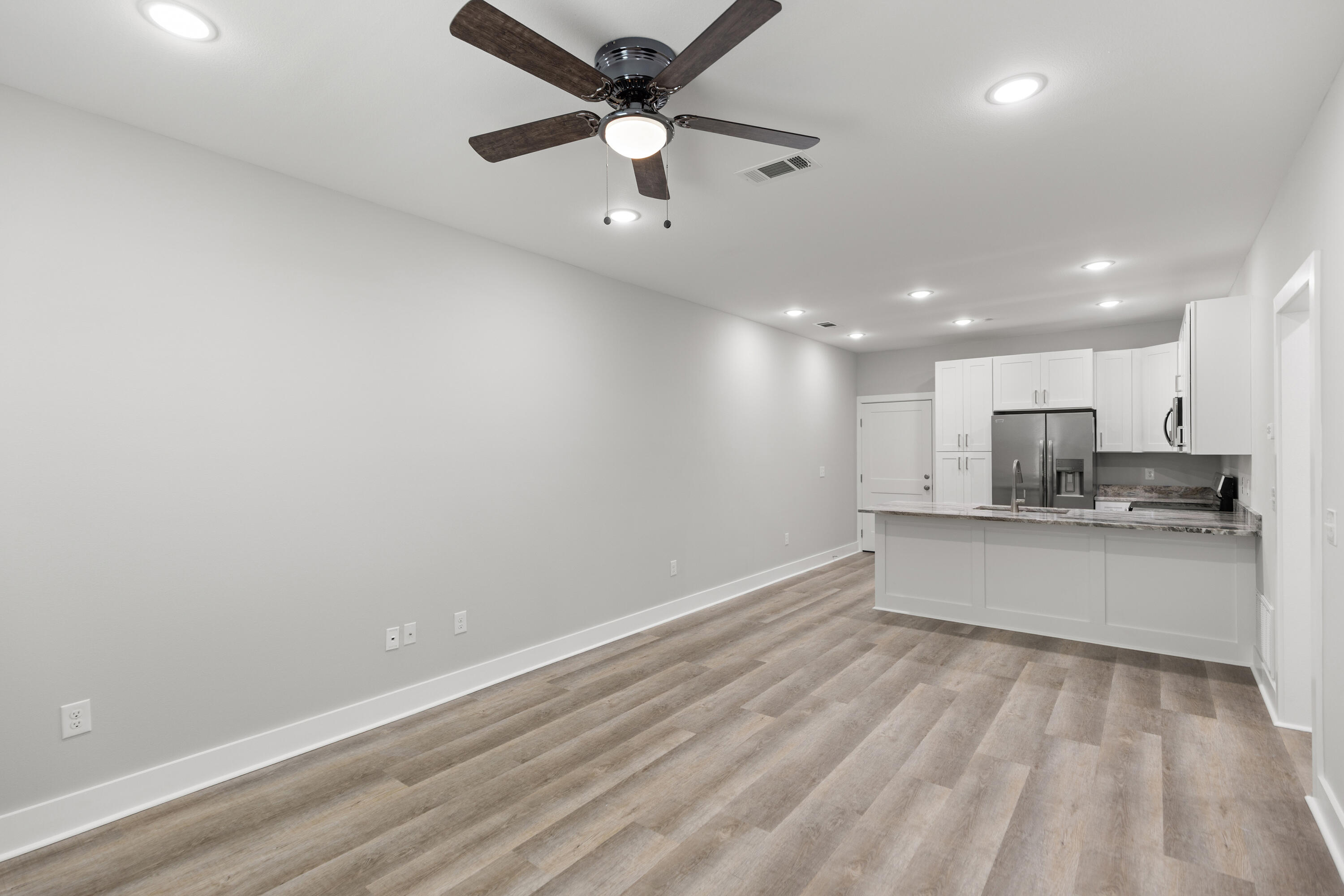 165 South - Residential Lease