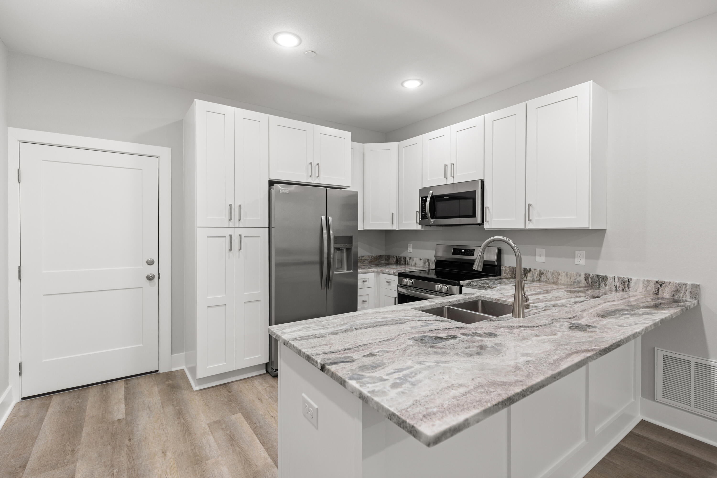 165 South - Residential Lease