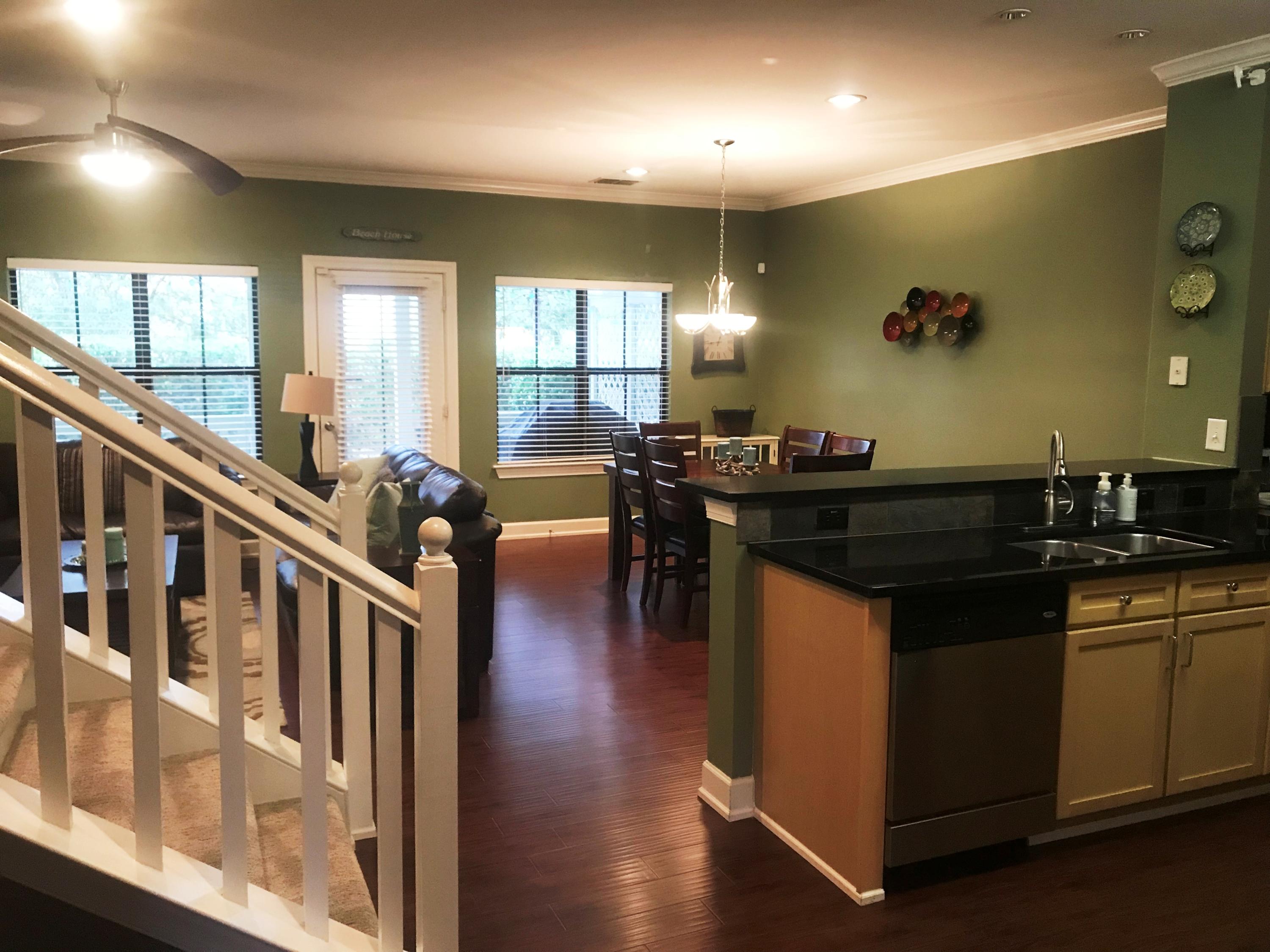 SOUTH HAVEN TOWNHOMES - Residential