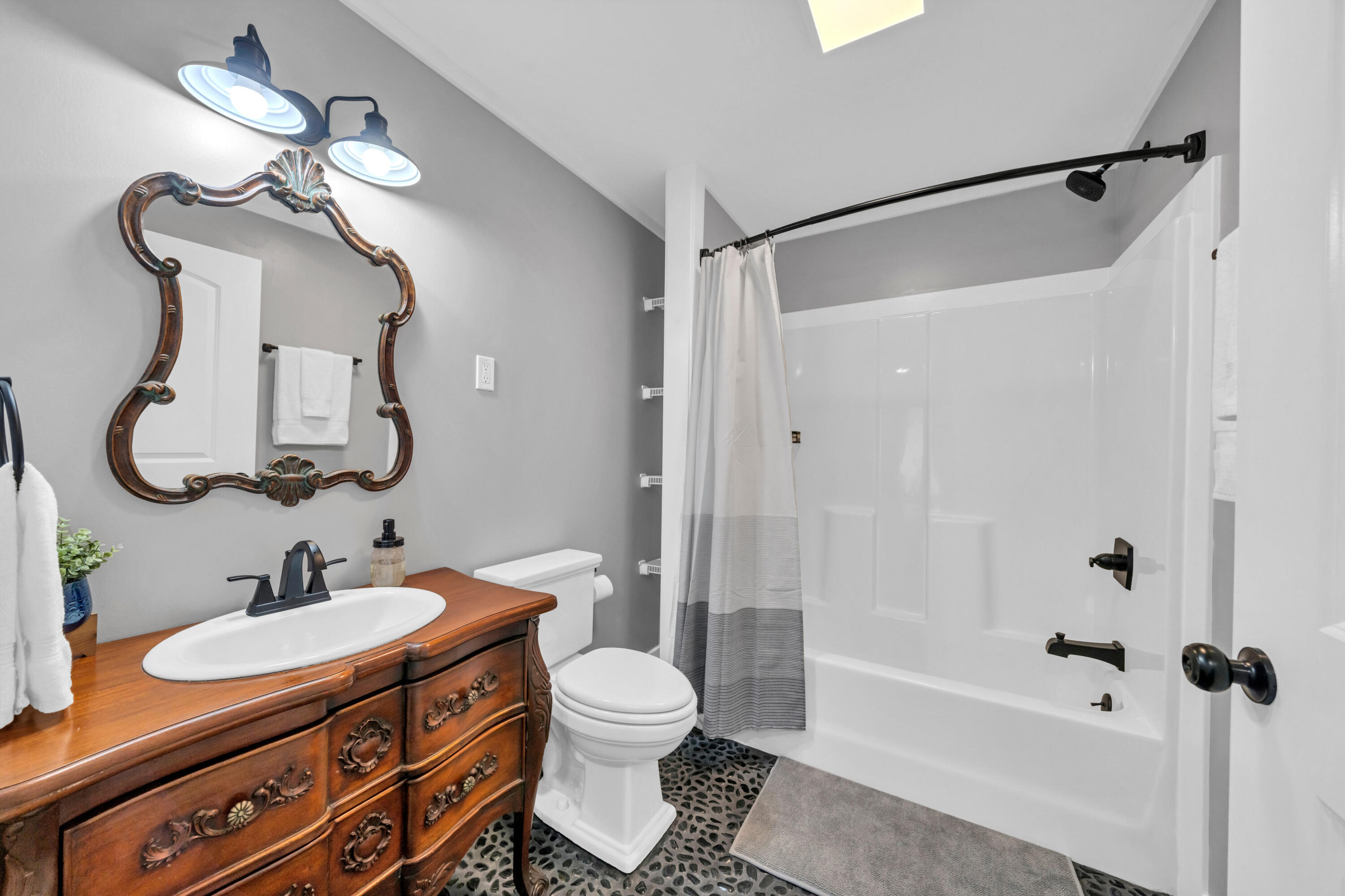 CAMP WALTON VILLAGE - Residential