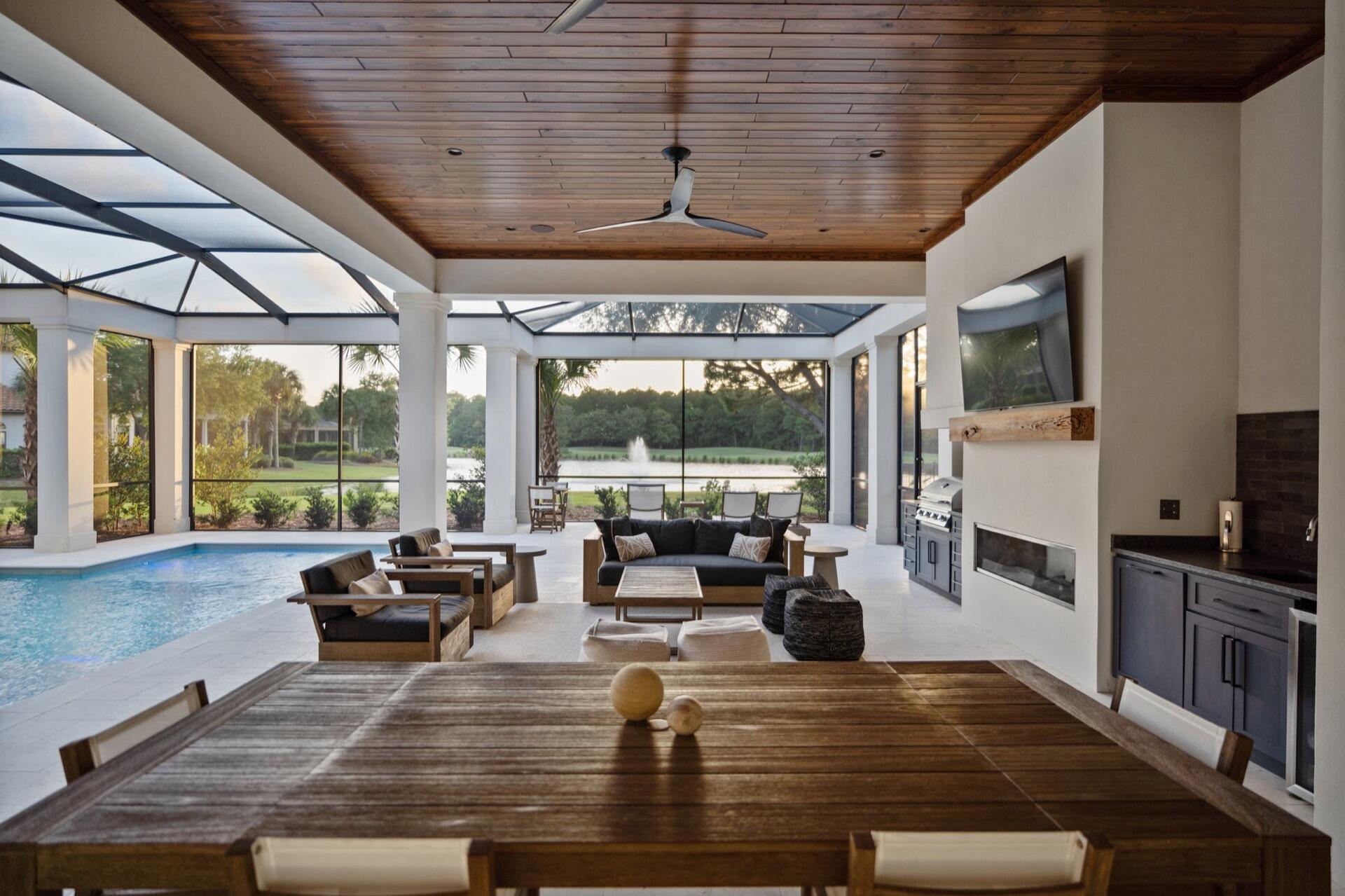 BURNT PINE - Residential