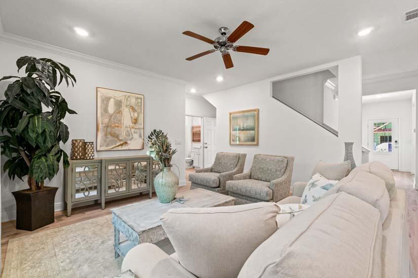 Live Oak Harbour - Residential