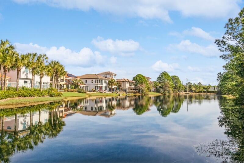 CALUSA BAY S/D - Residential