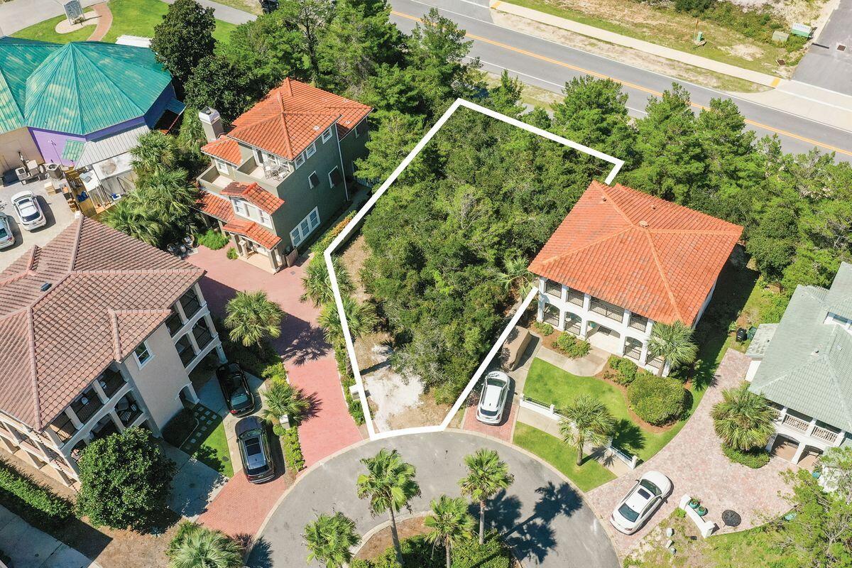 BLUE MOUNTAIN BEACH - Land