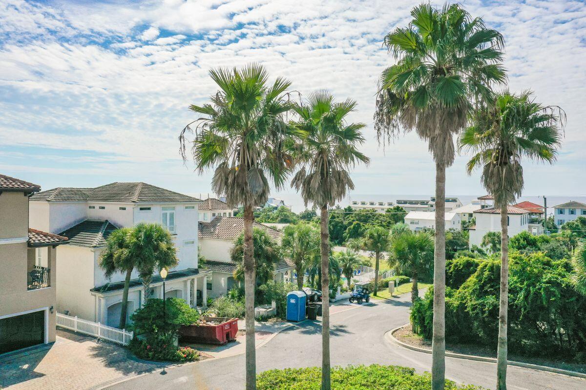 BLUE MOUNTAIN BEACH - Land