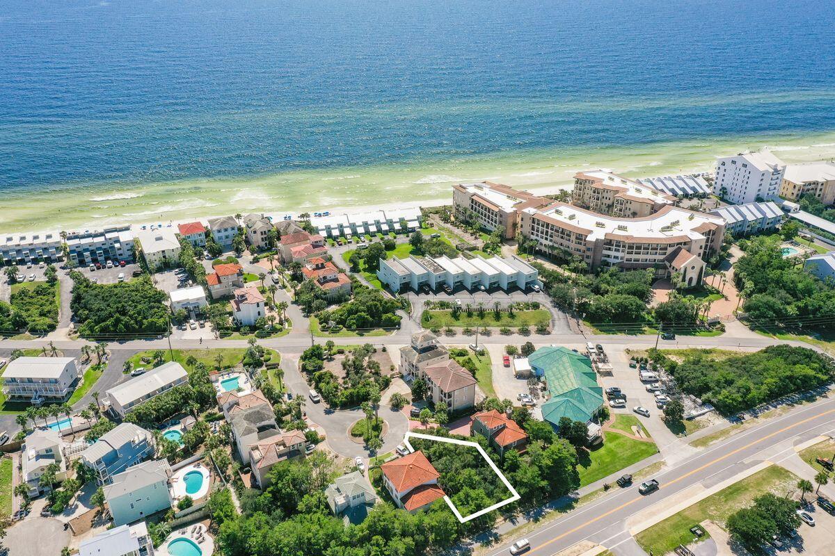 BLUE MOUNTAIN BEACH - Land