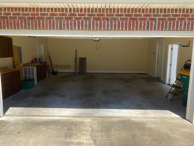 CALHOUN S/D TO DESTIN - Residential