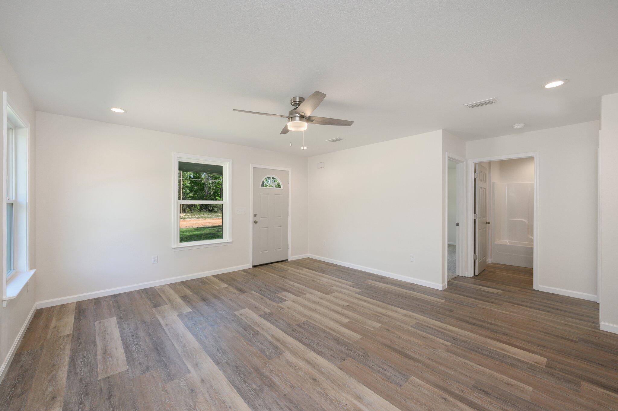 OAKWOOD HILLS UNIT 1 - Residential