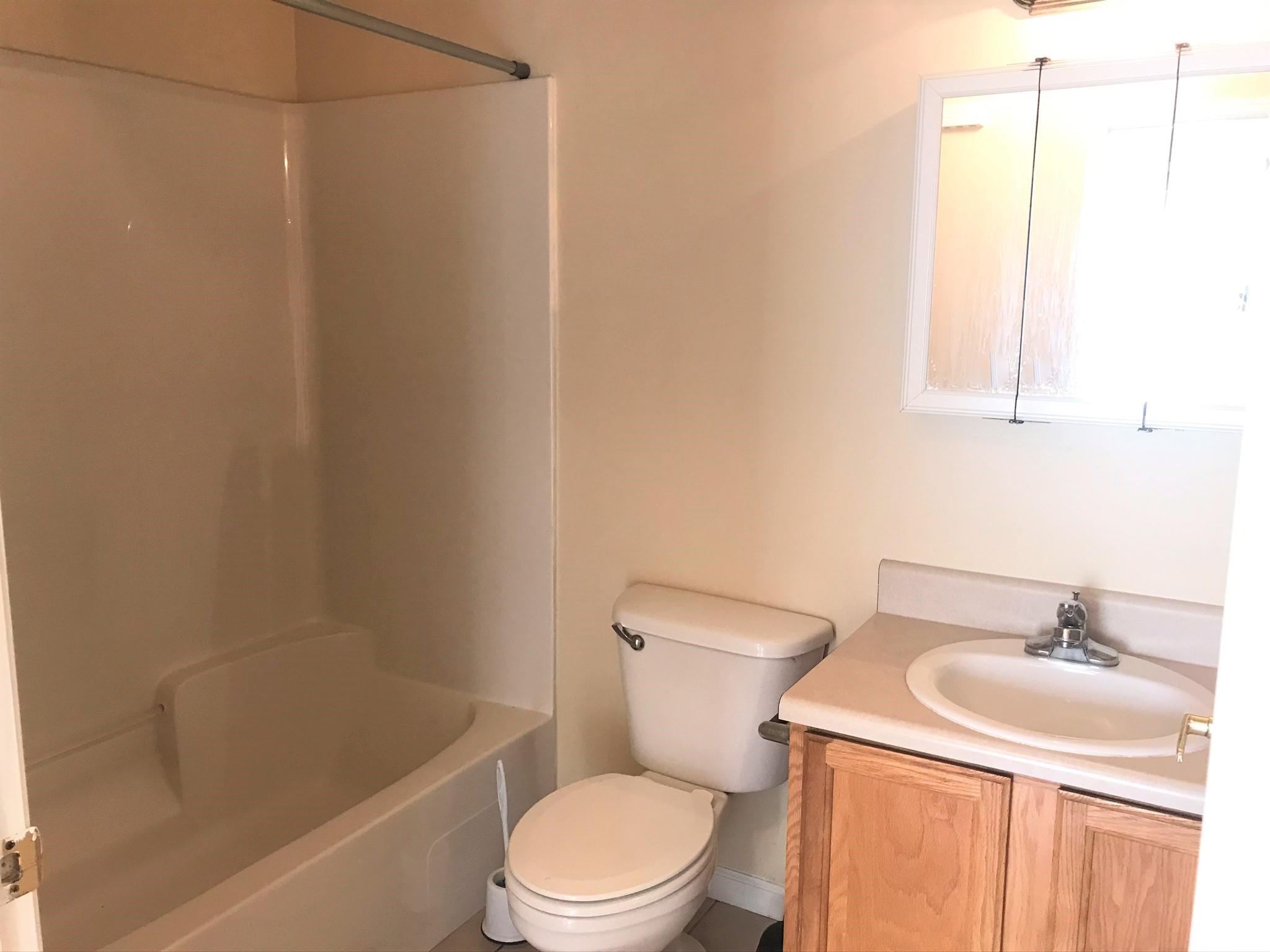 Houston Pines - Residential Lease