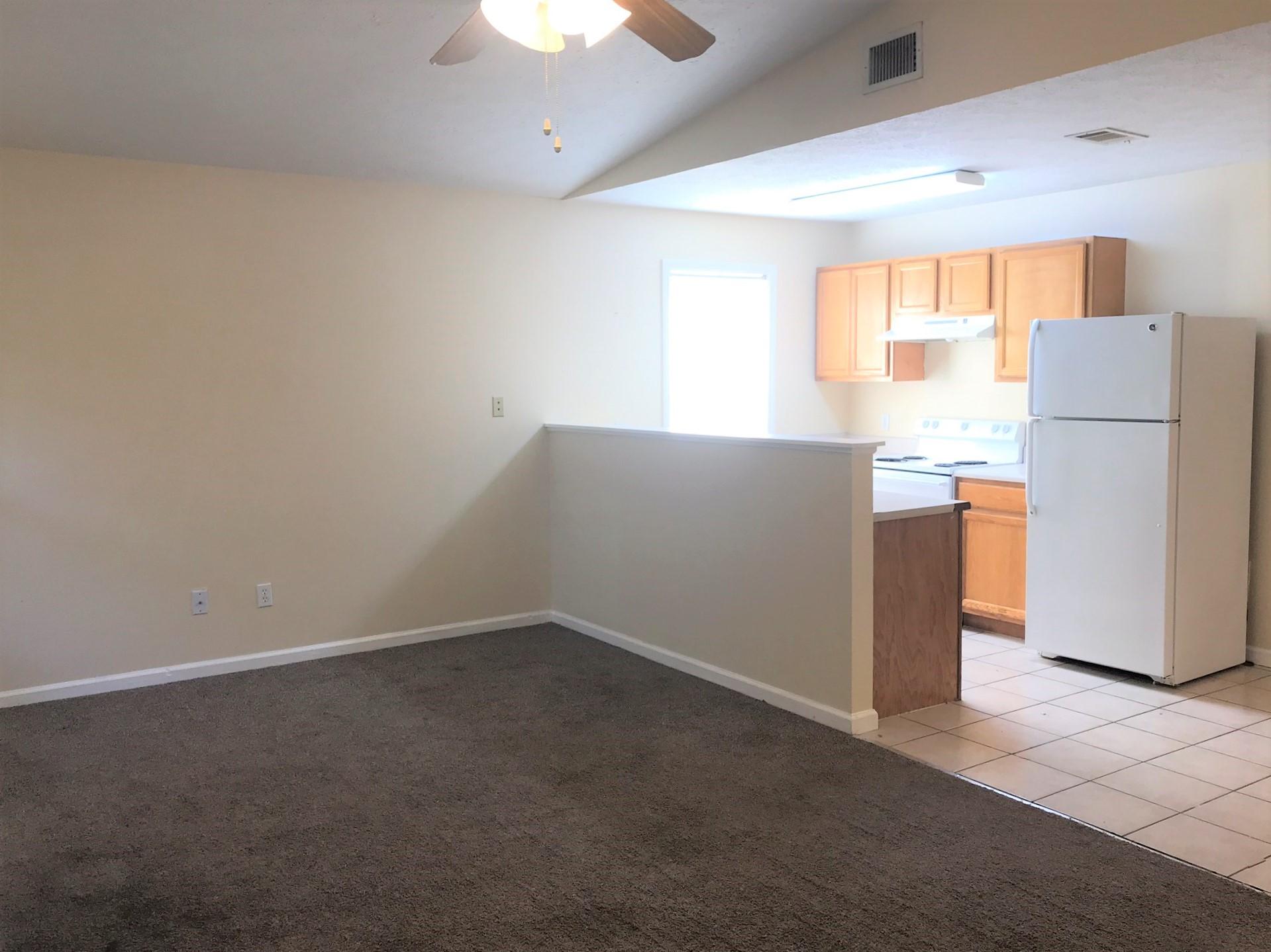 Houston Pines - Residential Lease