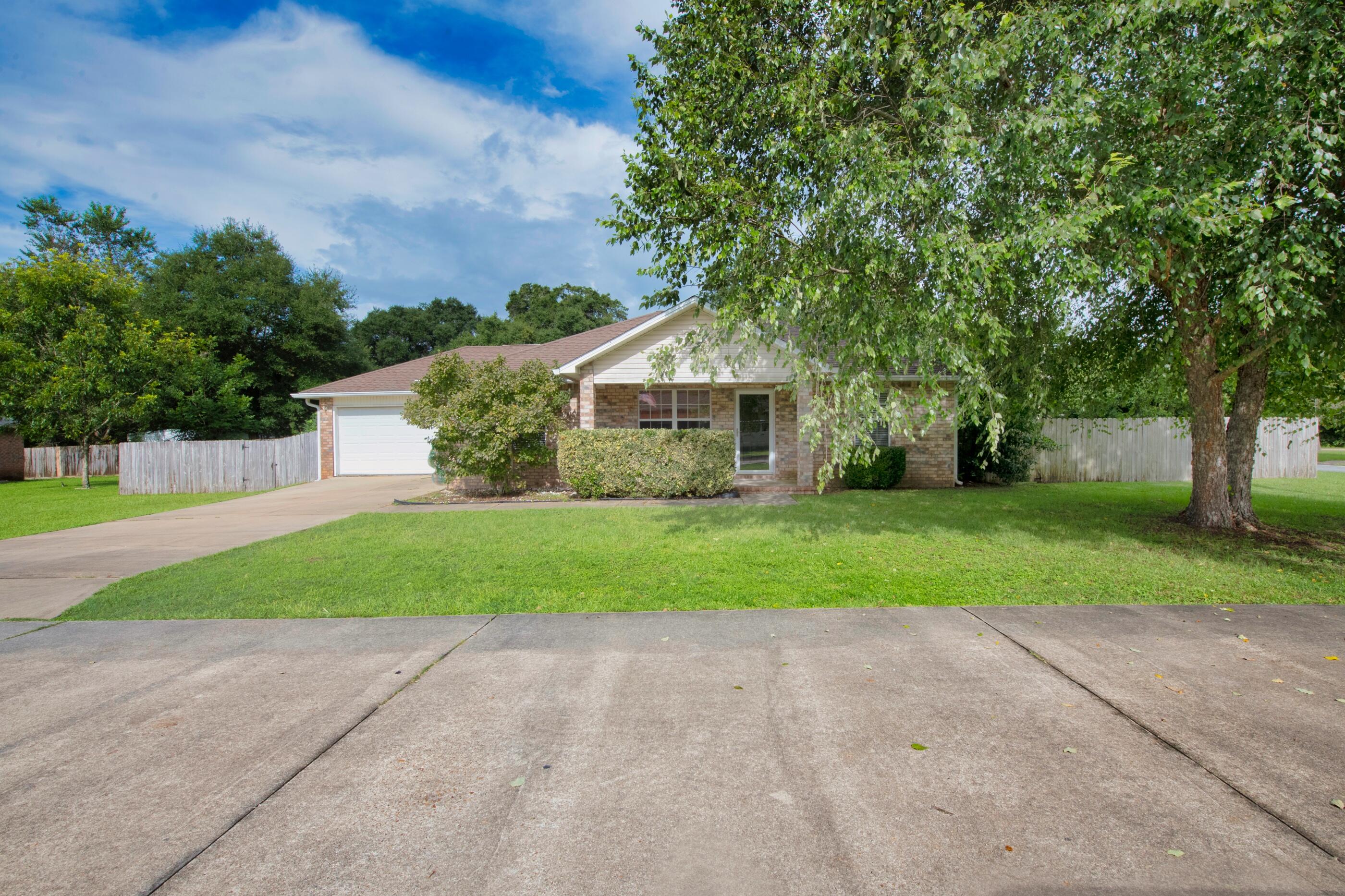 OAKDALE MINI FARMS - Residential