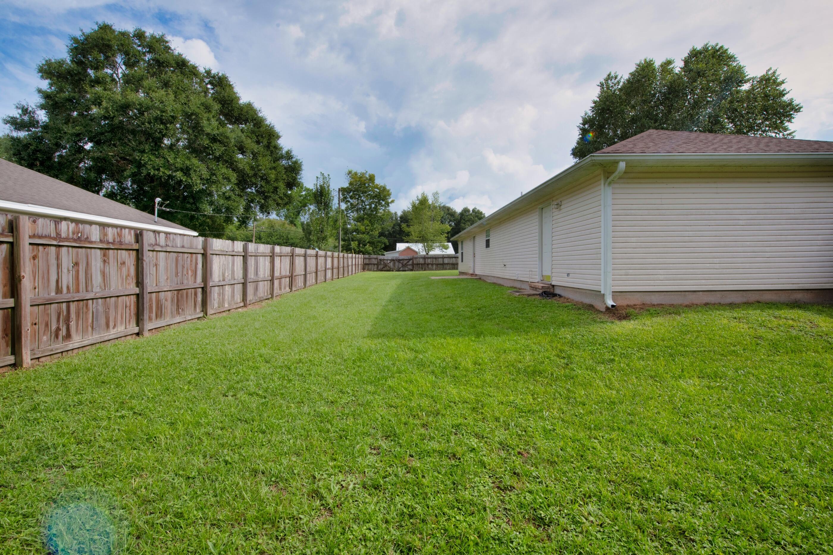 OAKDALE MINI FARMS - Residential