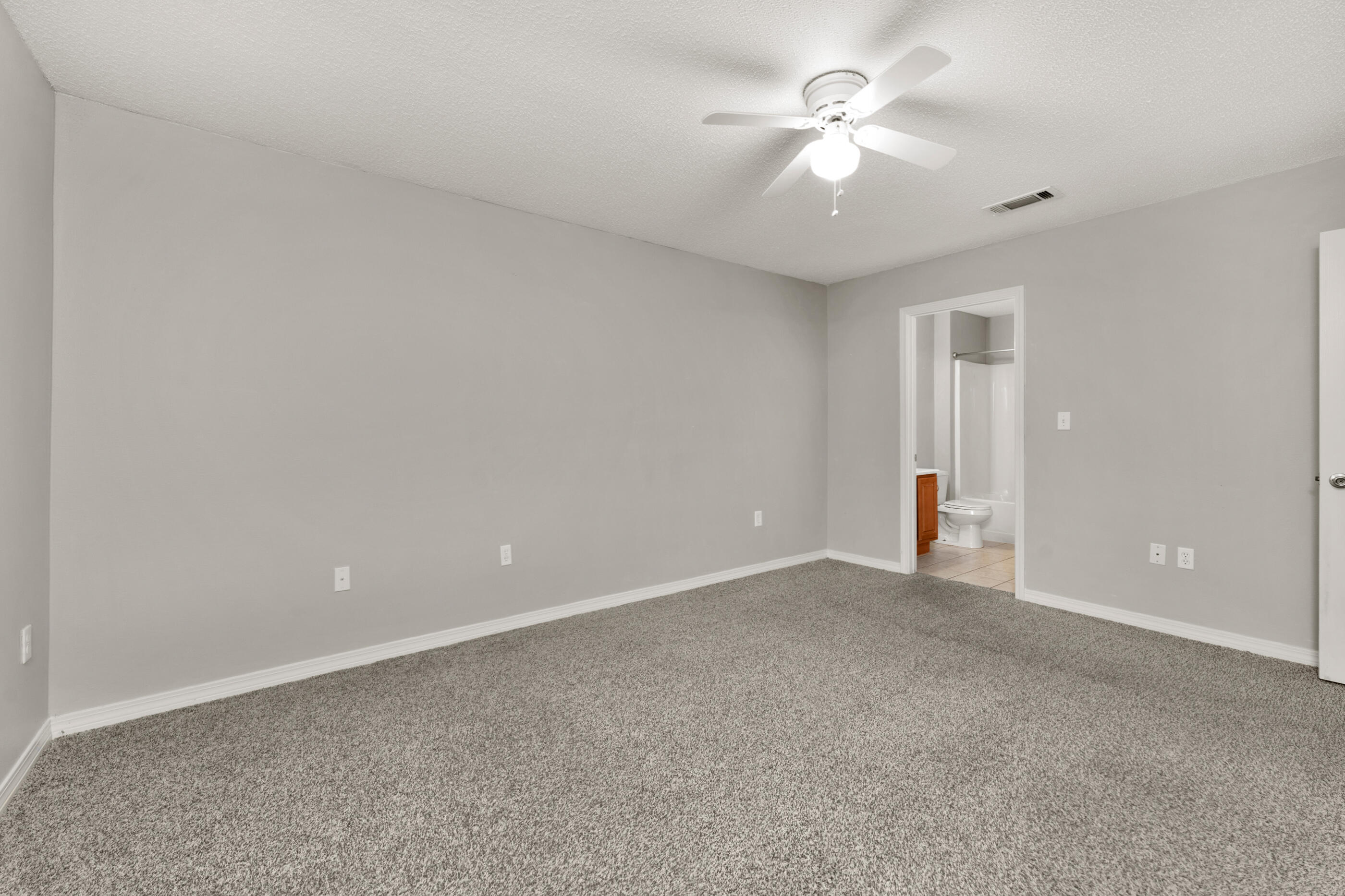 OAKDALE MINI FARMS - Residential