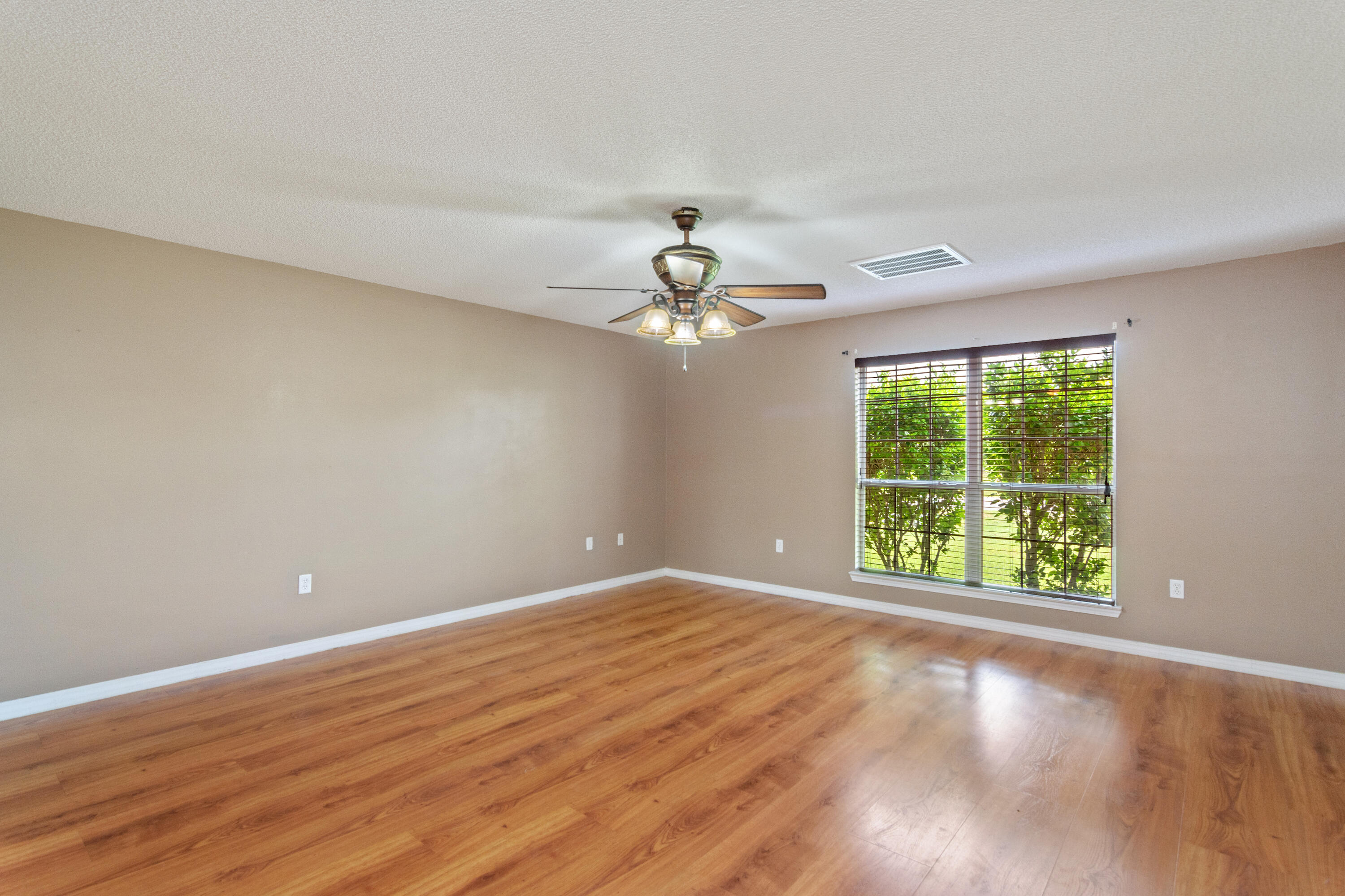 BROOKE ESTATES PH II - Residential