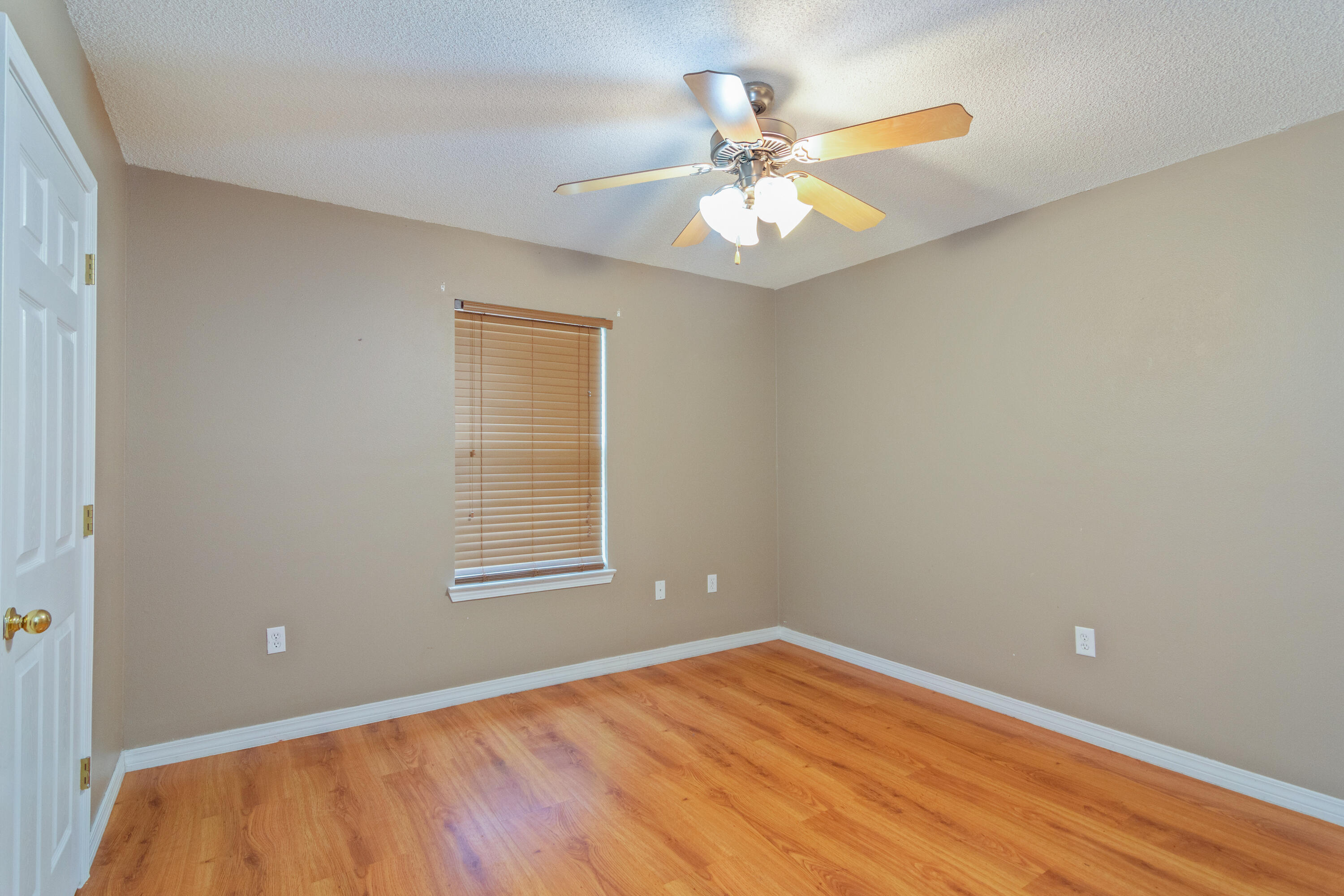 BROOKE ESTATES PH II - Residential