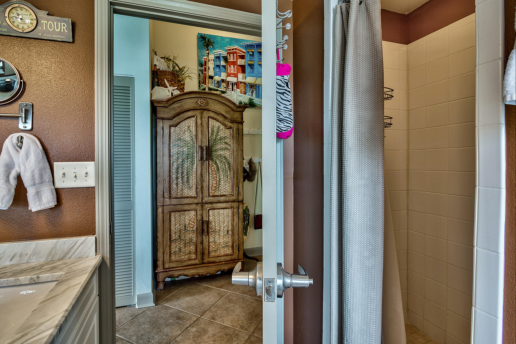 GULF PLACE TOWN CENTER EAST CONDO - Residential