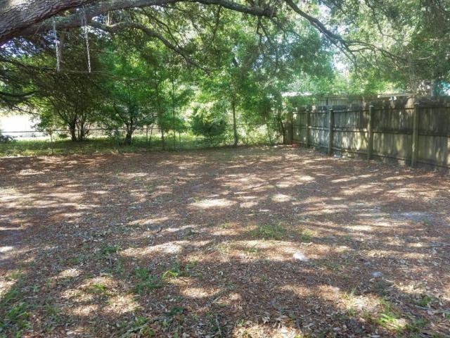 MIRAMAR ESTATES - Residential Lease