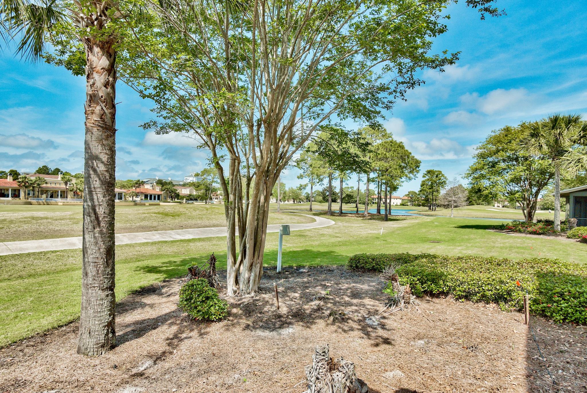 MAGNOLIA BAY - Residential