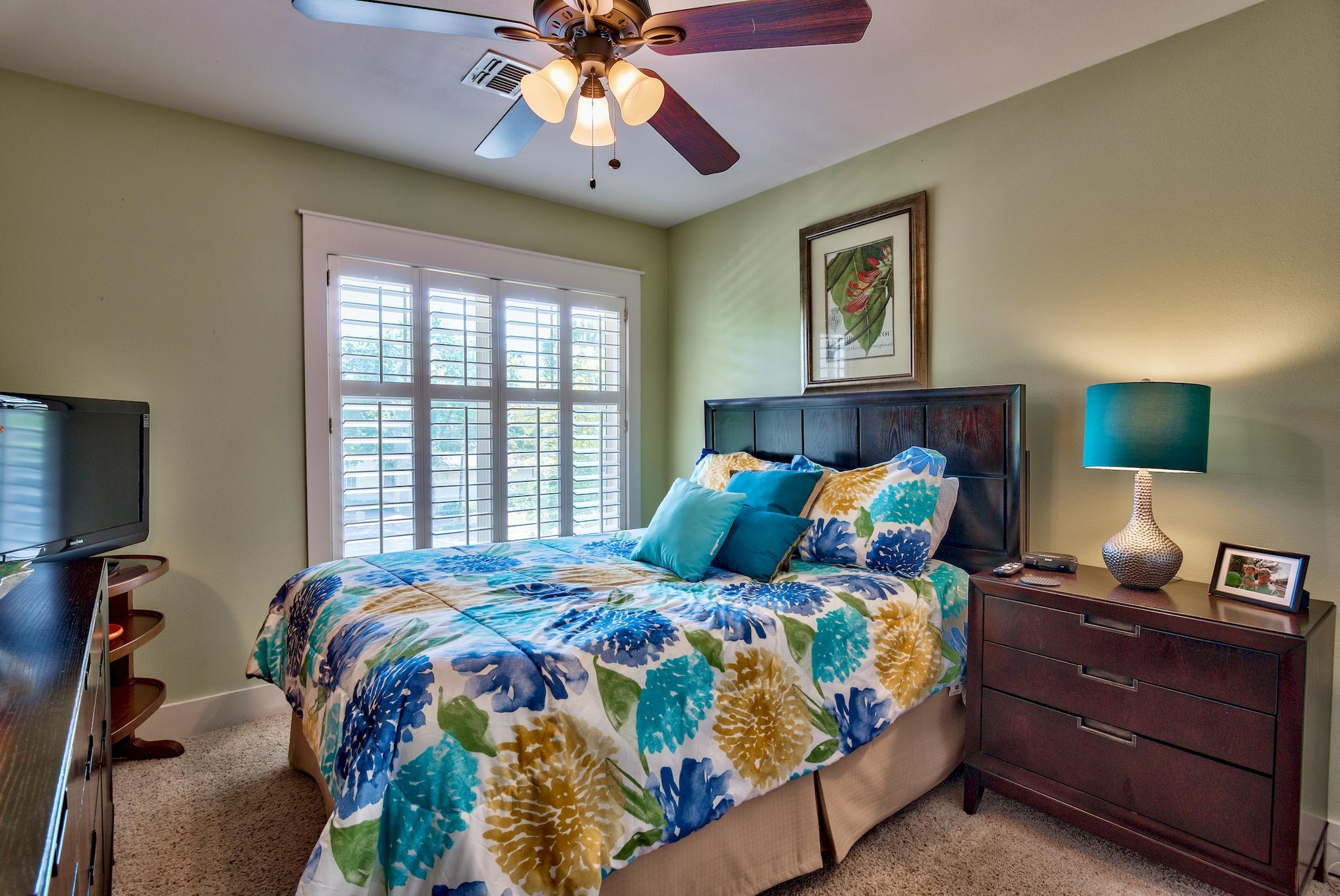 MAGNOLIA BAY - Residential