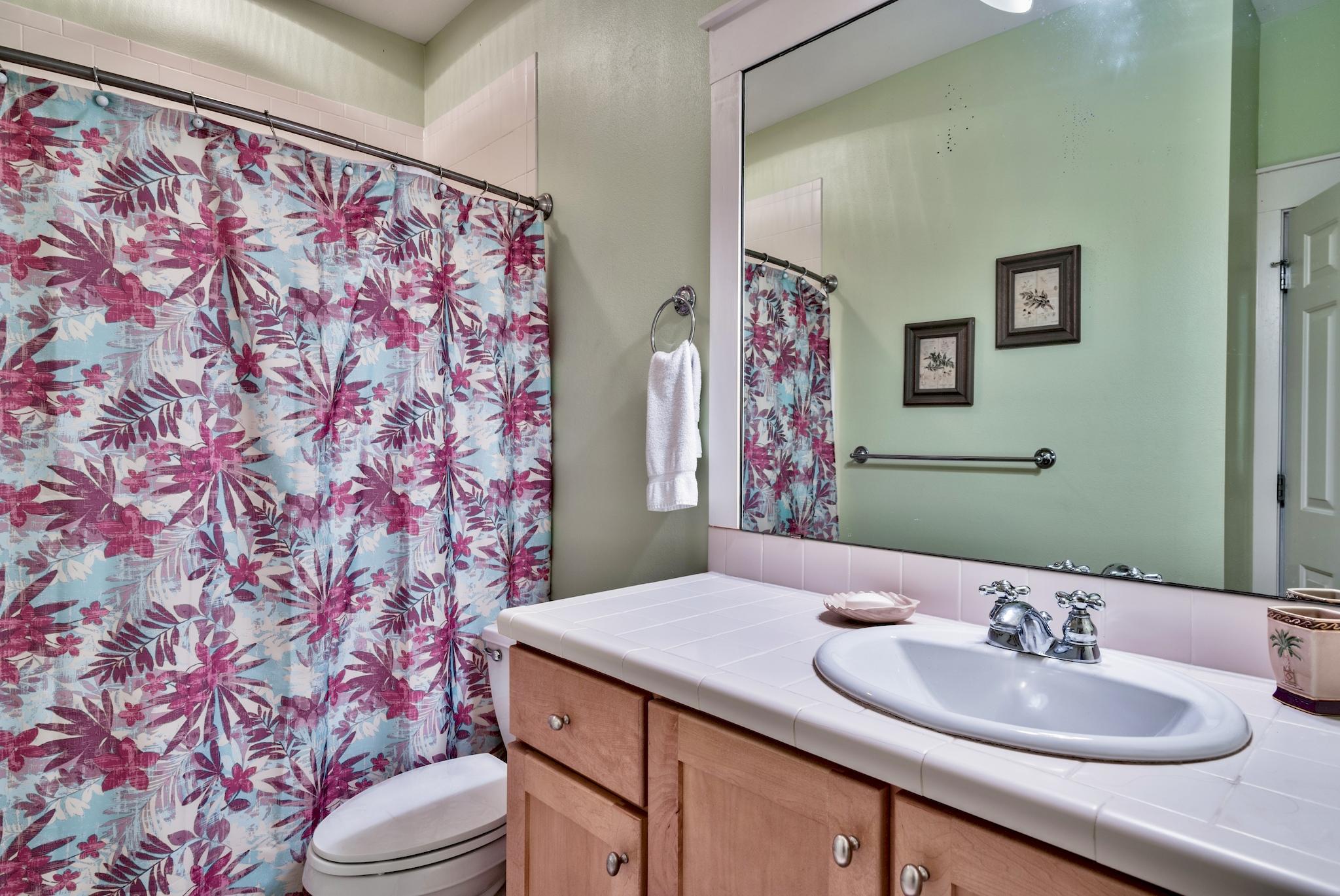 MAGNOLIA BAY - Residential