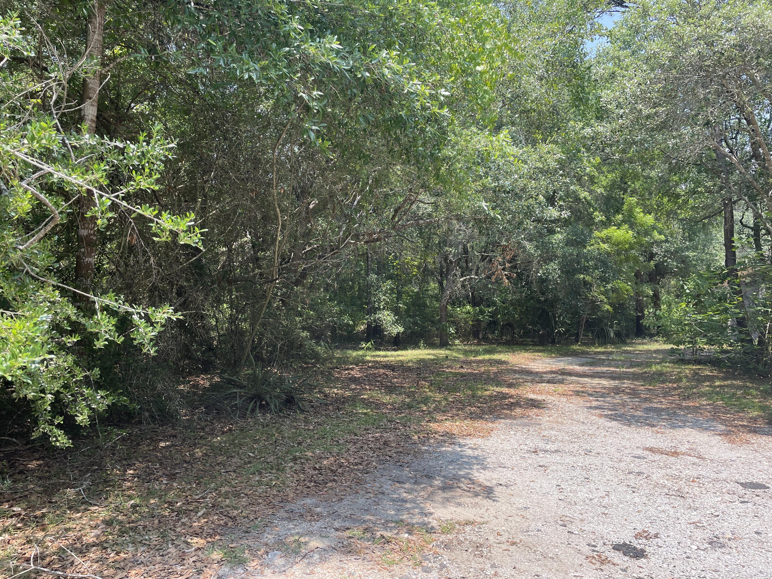 PEACHTREE HEIGHTS - Land