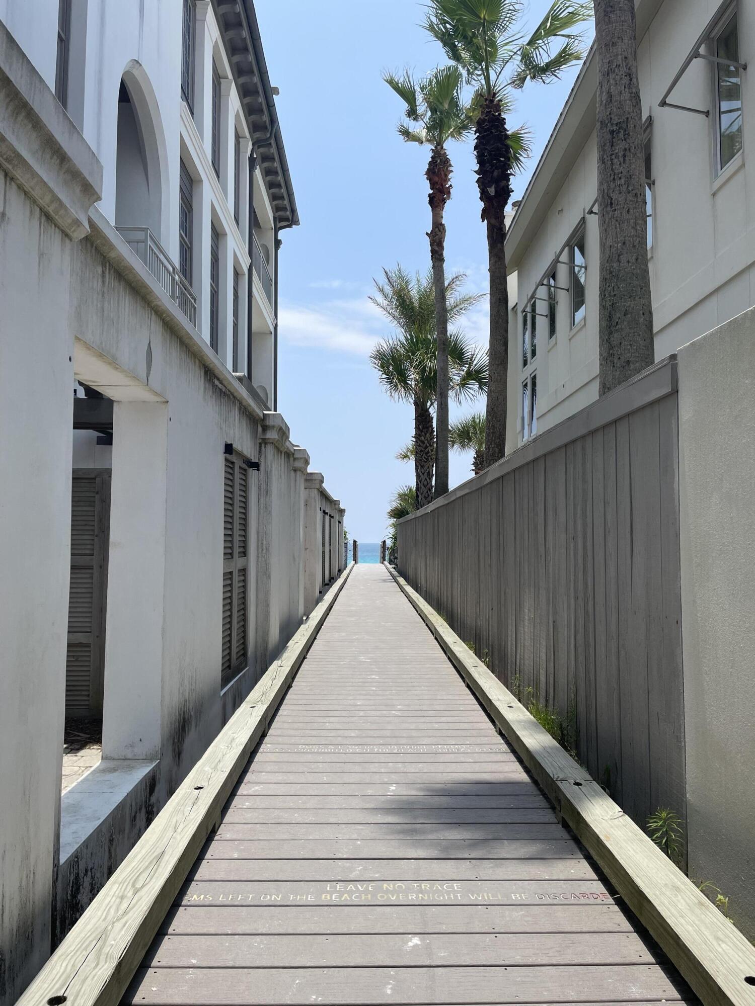 PEACHTREE HEIGHTS - Land