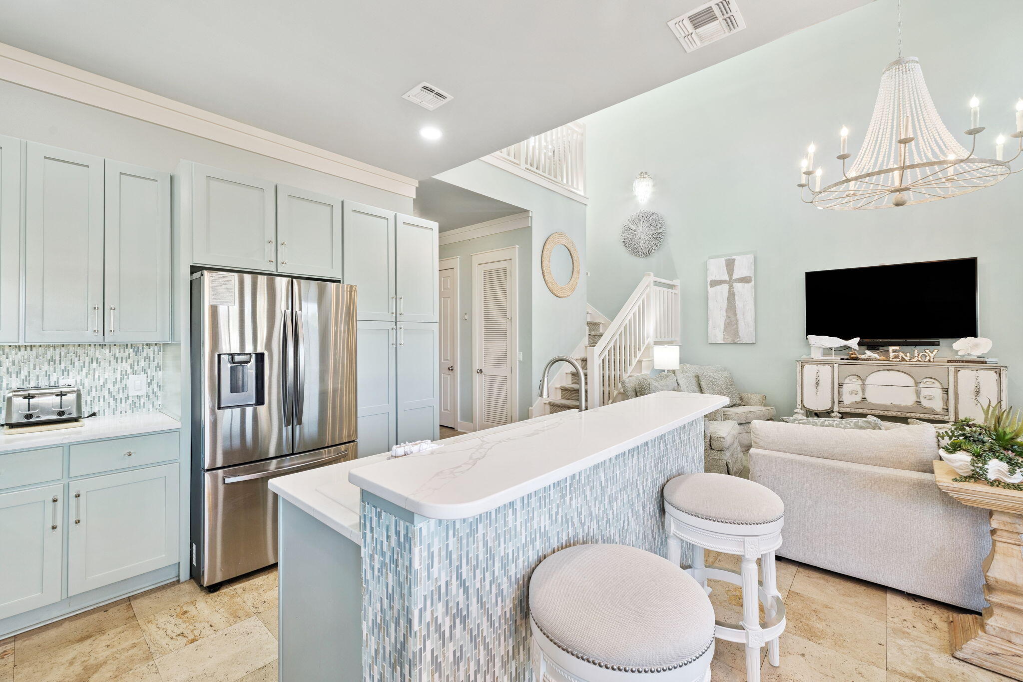 MAGNOLIA BAY - Residential