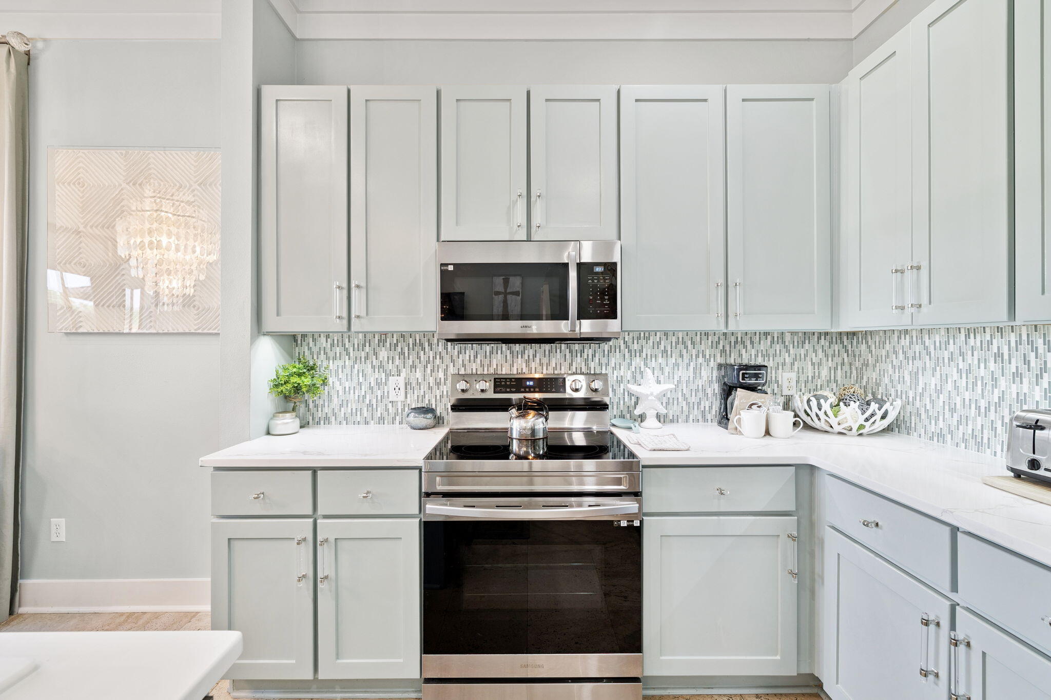 MAGNOLIA BAY - Residential