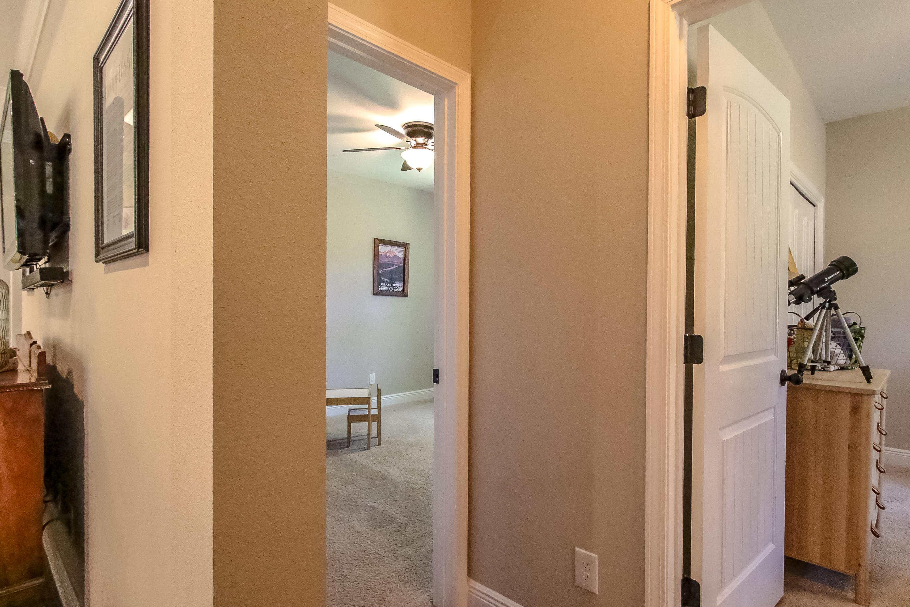 HOLLEY BY THE SEA - Residential