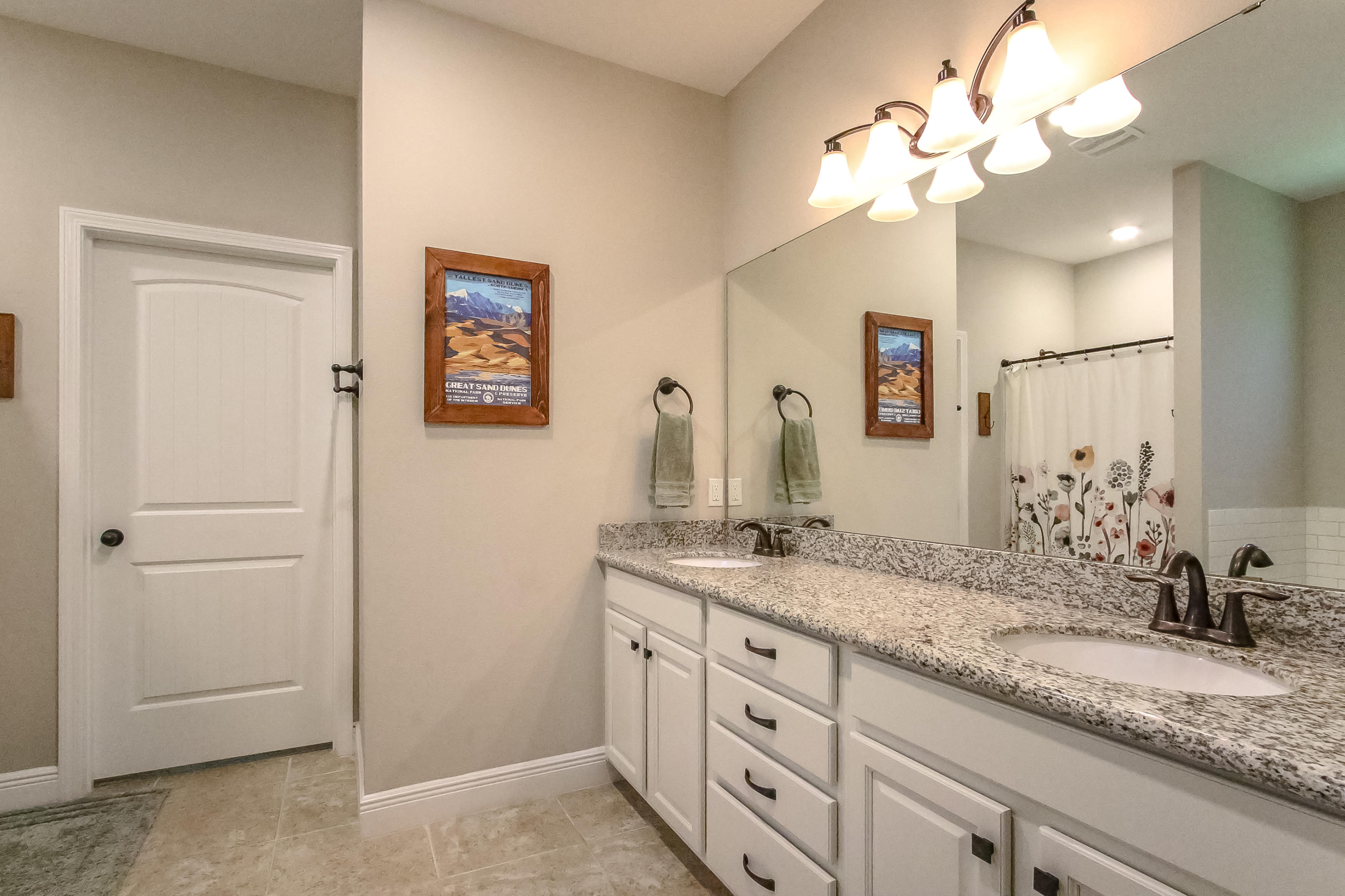 HOLLEY BY THE SEA - Residential