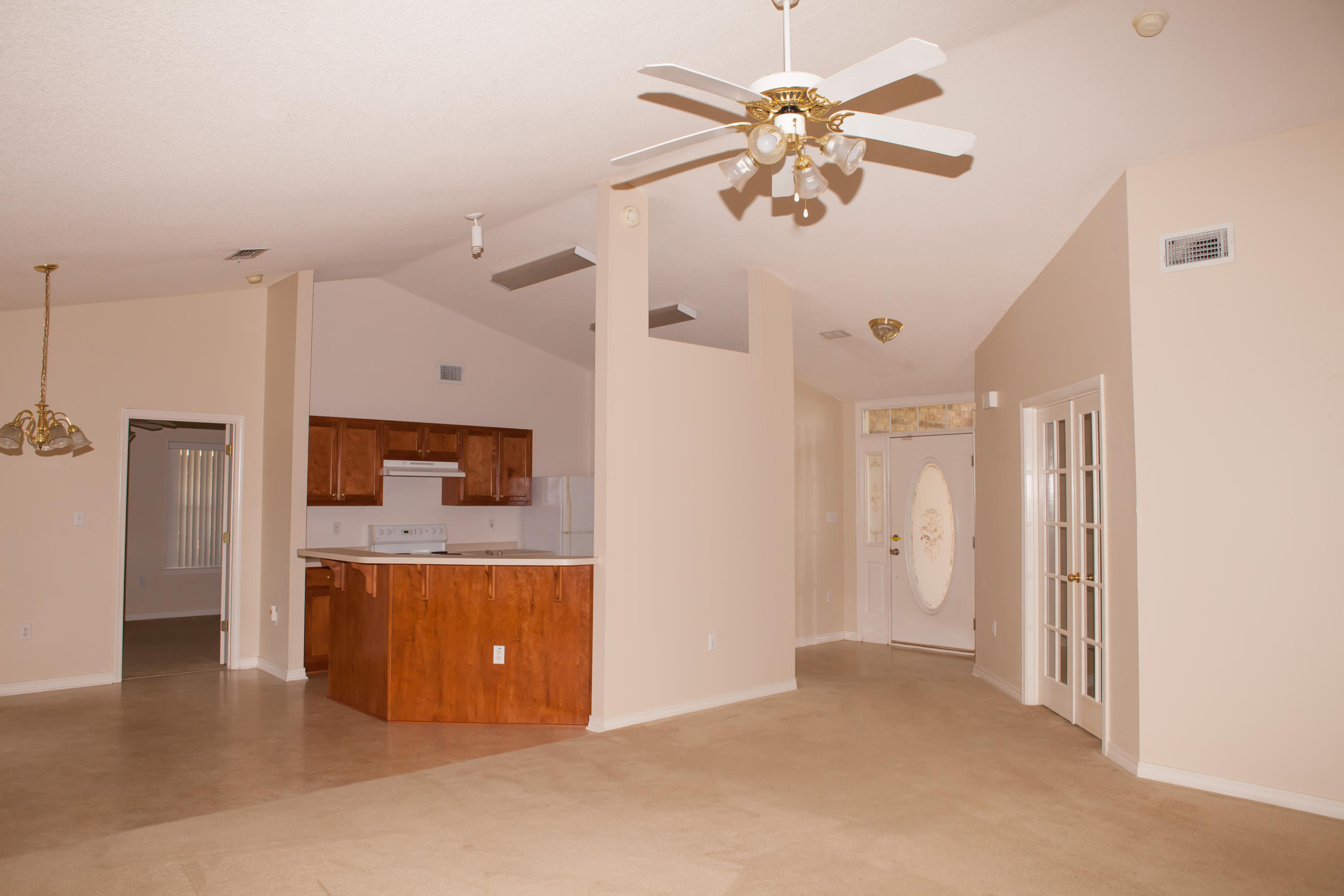 CREETWOODS - Residential