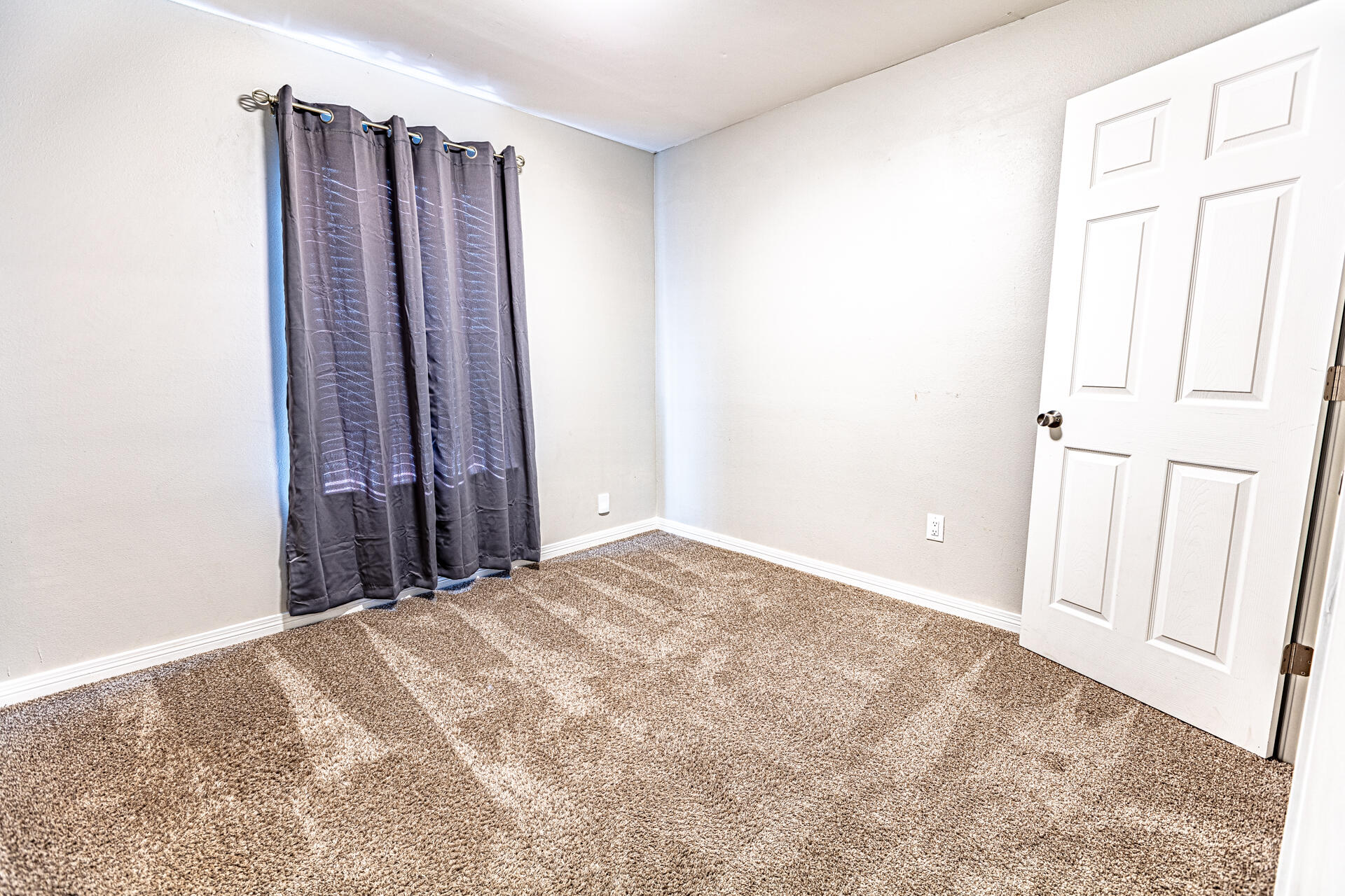 METES & BOUNDS - Residential Lease