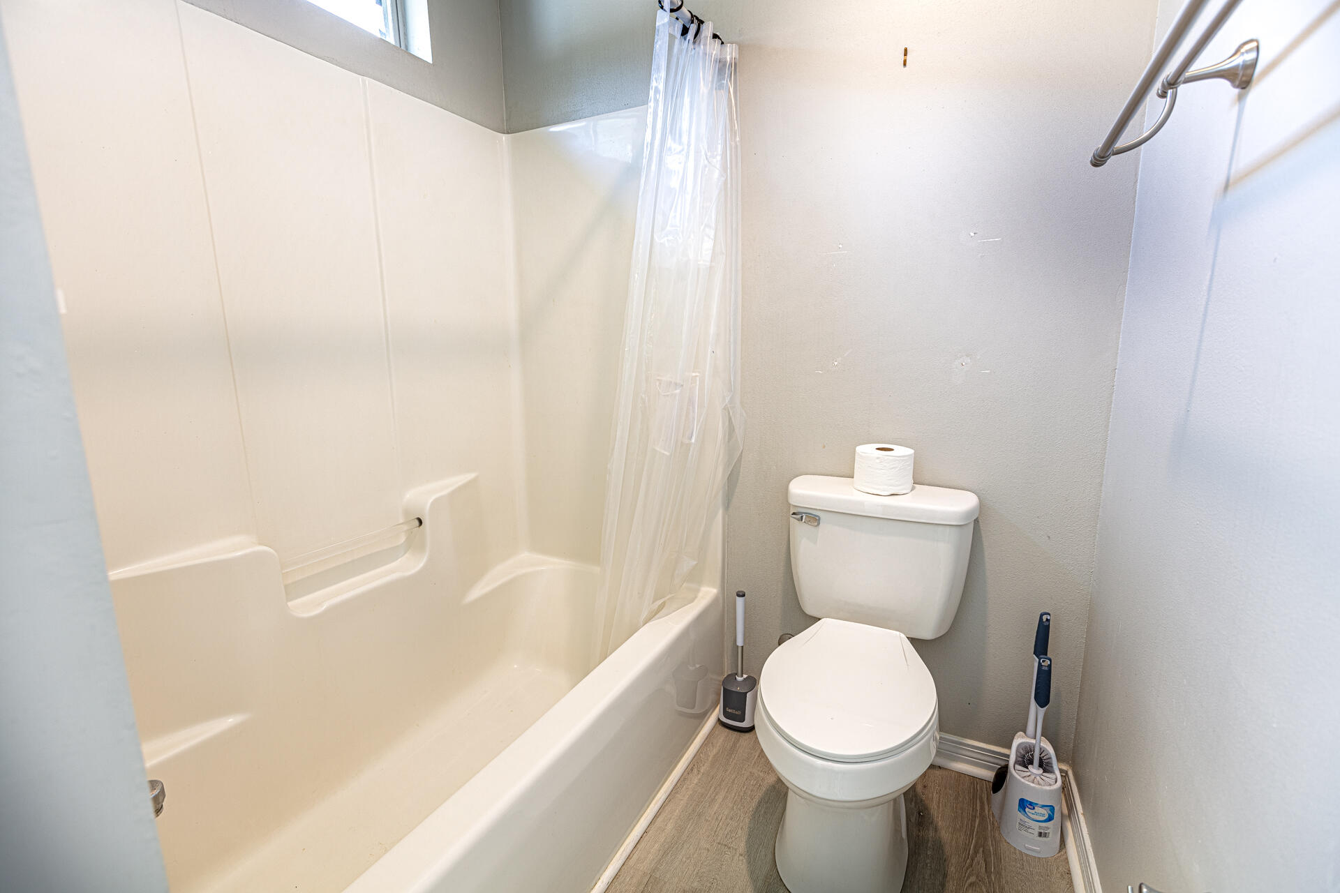 METES & BOUNDS - Residential Lease
