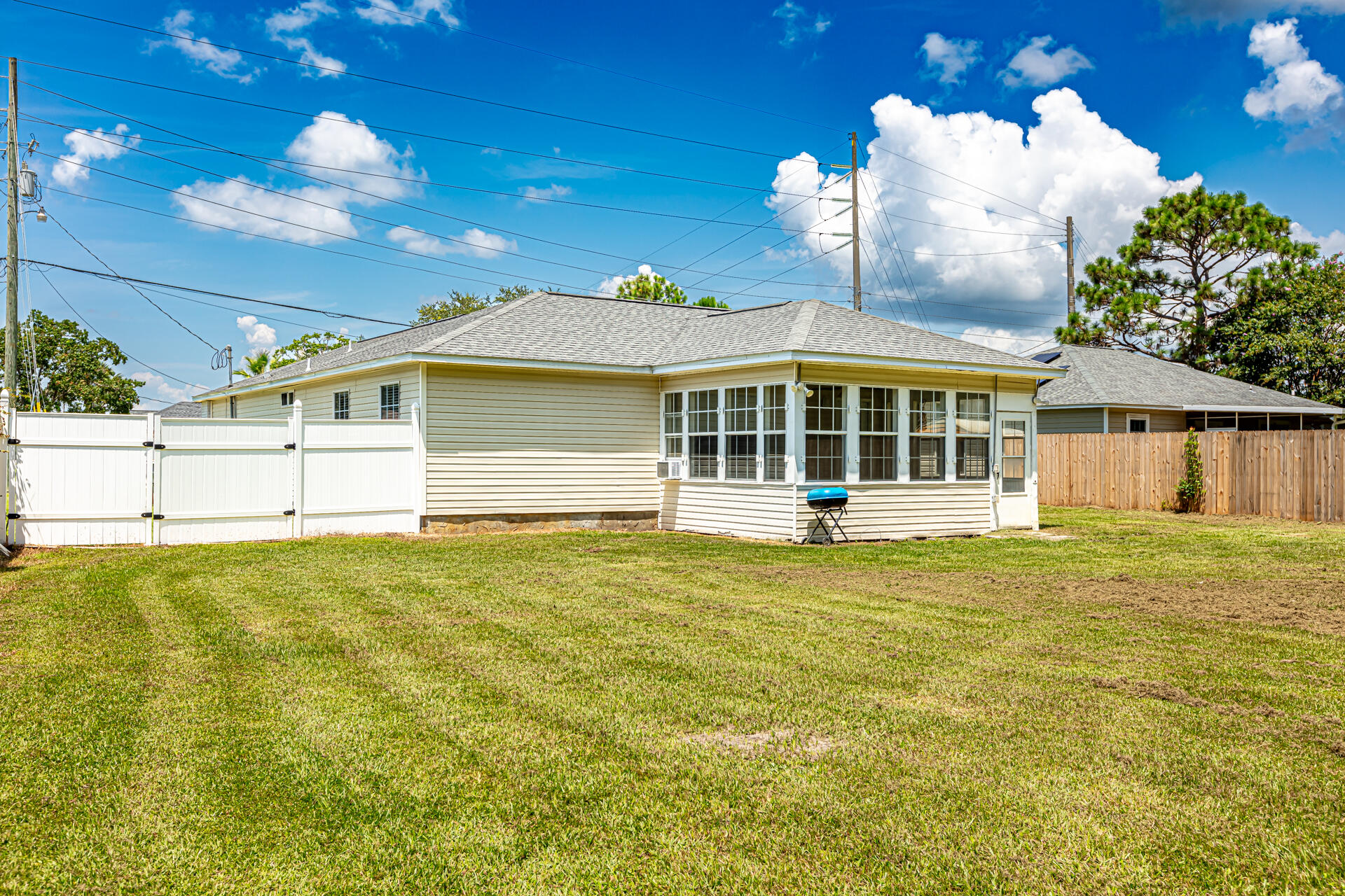 METES & BOUNDS - Residential Lease