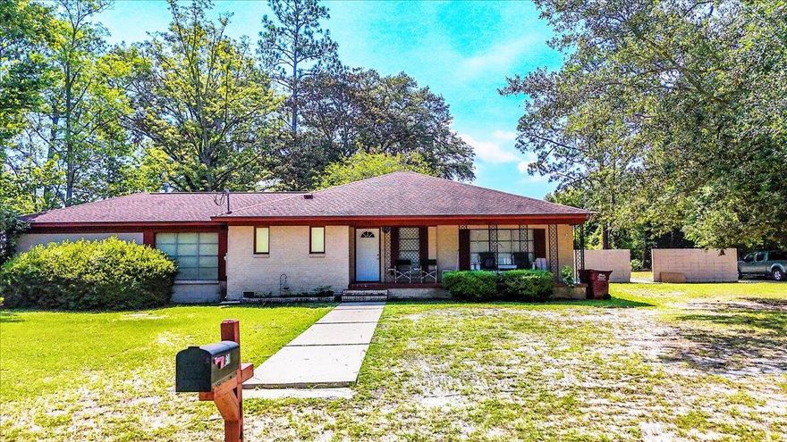 MOTIVATED SELLERS- MAKE OFFER! This charming property is situated on a generous .6-acre lot and PLENTY of room for a pool, offering ample space and privacy. The highlight of this home is the expansive backyard, perfect for outdoor activities and relaxation. With a separate parking area, convenience and functionality are at the forefront.The fenced yard adds an extra layer of security and includes a separate enclosure for animals or children (kidding), ensuring a safe and enjoyable environment for all. The possibilities are endless with this property, as it presents an excellent opportunity for income generation or the creation of a mother-in-law suite with separate living quarters including a kitchen and external door for AIRB&B possibilities. The addition of a bathroom is a straightforward task, as plumbing already exists in the designated location. The rooms throughout the house are spacious, awaiting your personal touch to bring out their full potential and make this home truly stunning.

Don't miss out on this unique property that offers both space and versatility. Schedule a viewing today and envision the endless possibilities that await you at 141 Woodlawn Dr. in Crestview, FL.