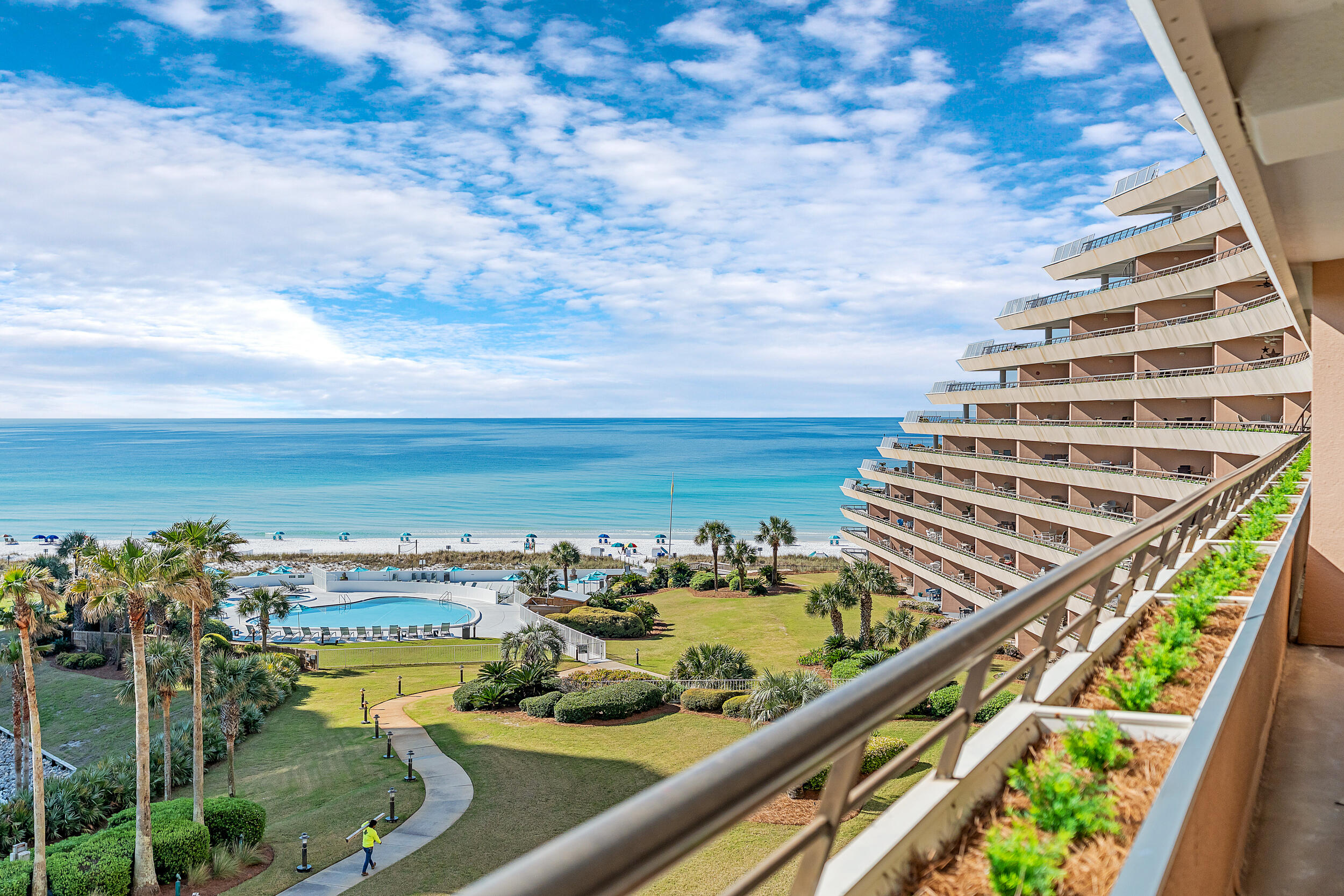 EDGEWATER BEACH CONDO PH 1 - Residential