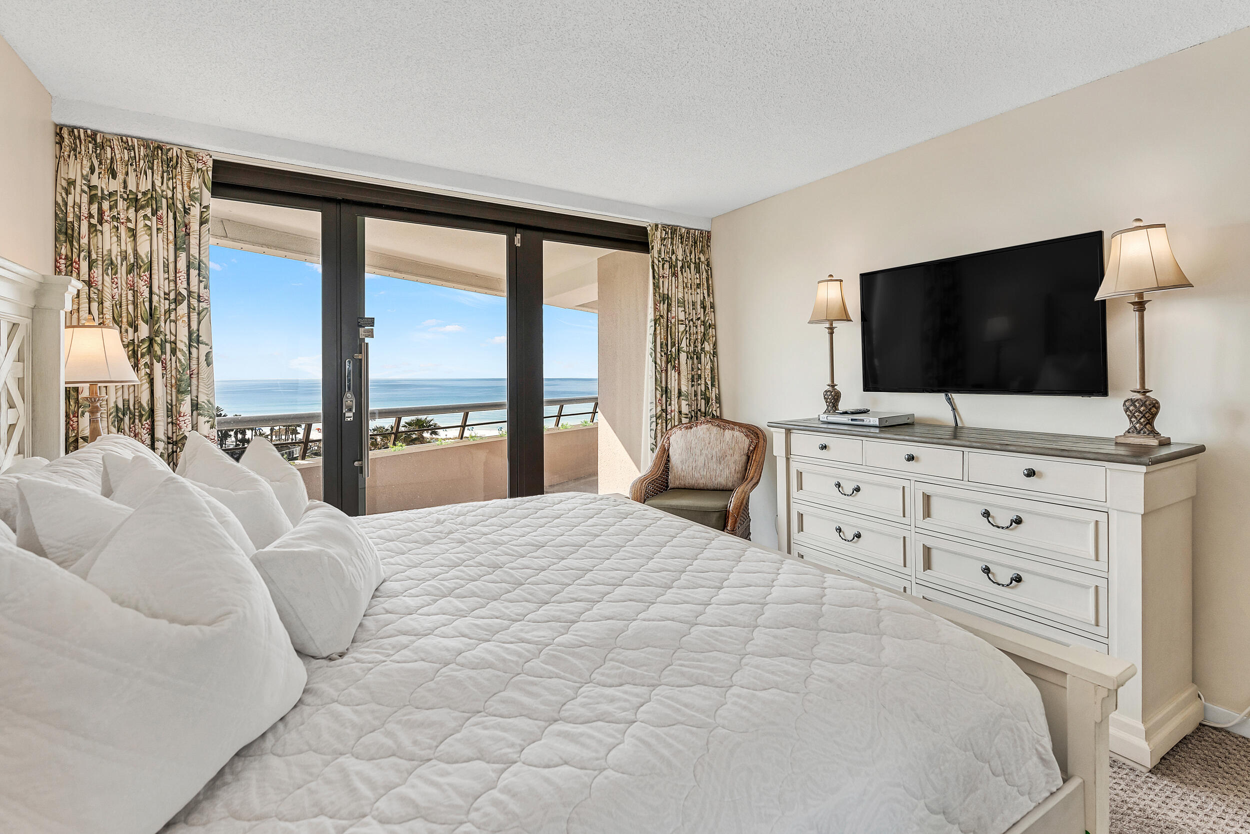 EDGEWATER BEACH CONDO PH 1 - Residential