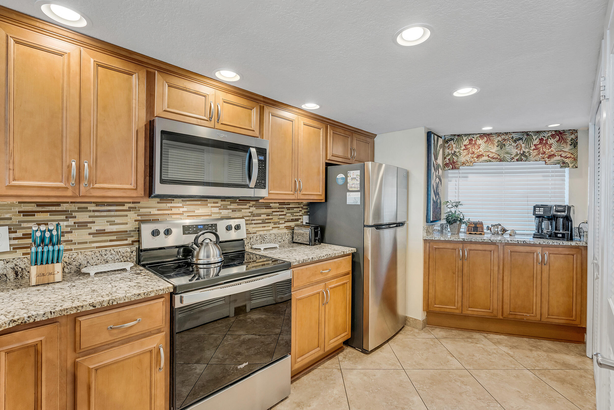 EDGEWATER BEACH CONDO PH 1 - Residential