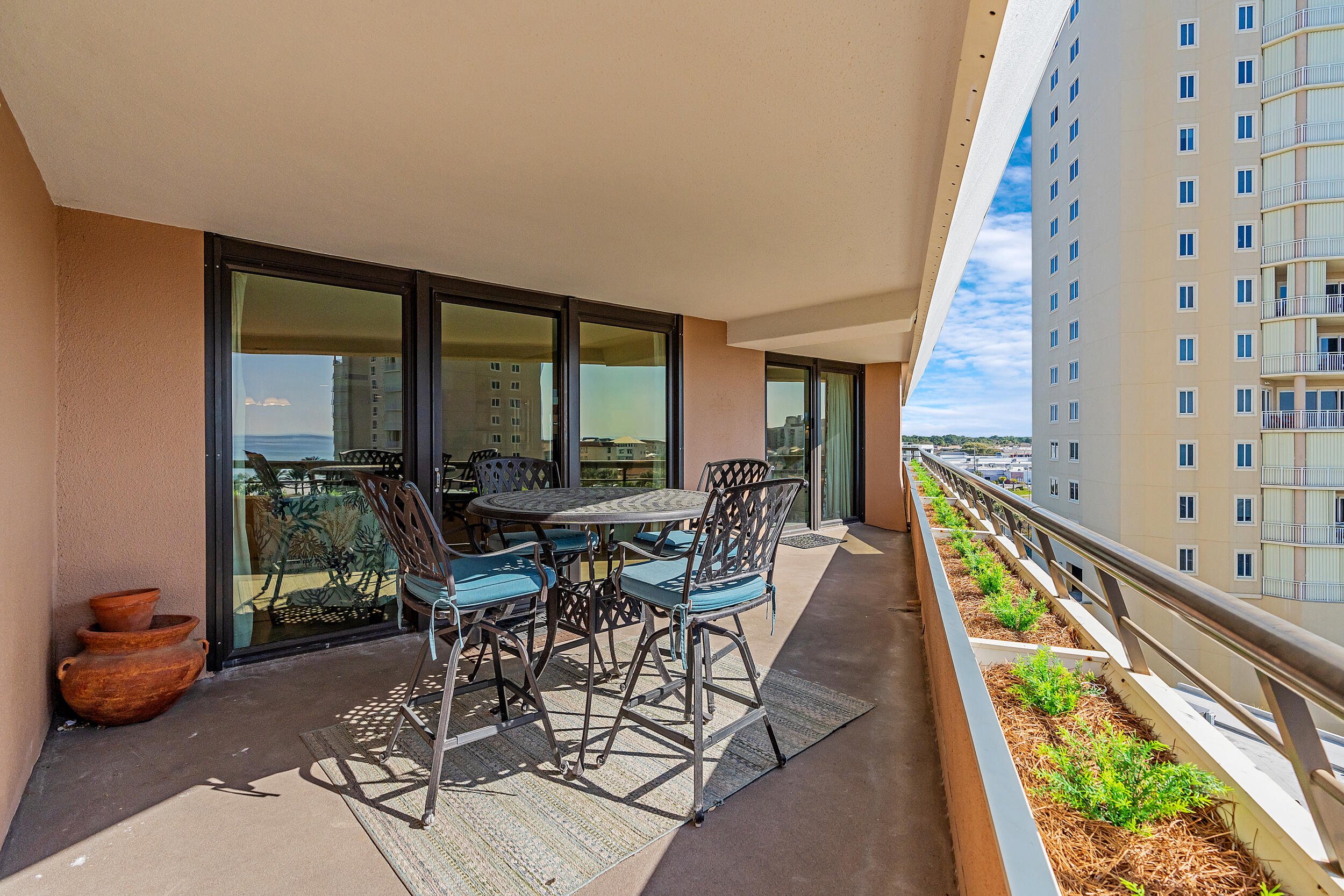 EDGEWATER BEACH CONDO PH 1 - Residential